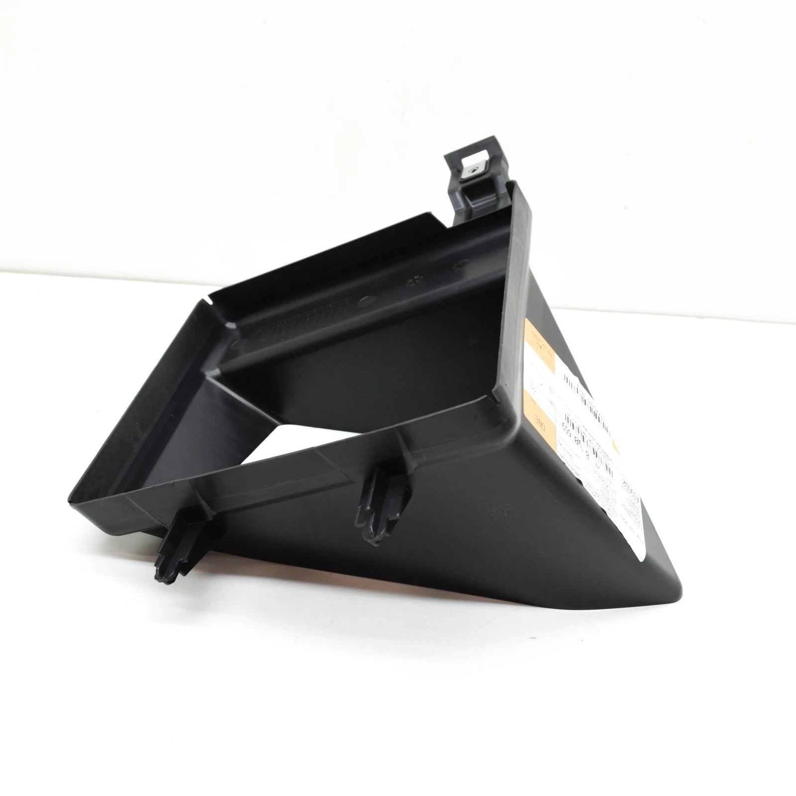 NEW BMW 5 G30 LEFT RADIATOR AIR DUCT 51748098659 ORIGINAL