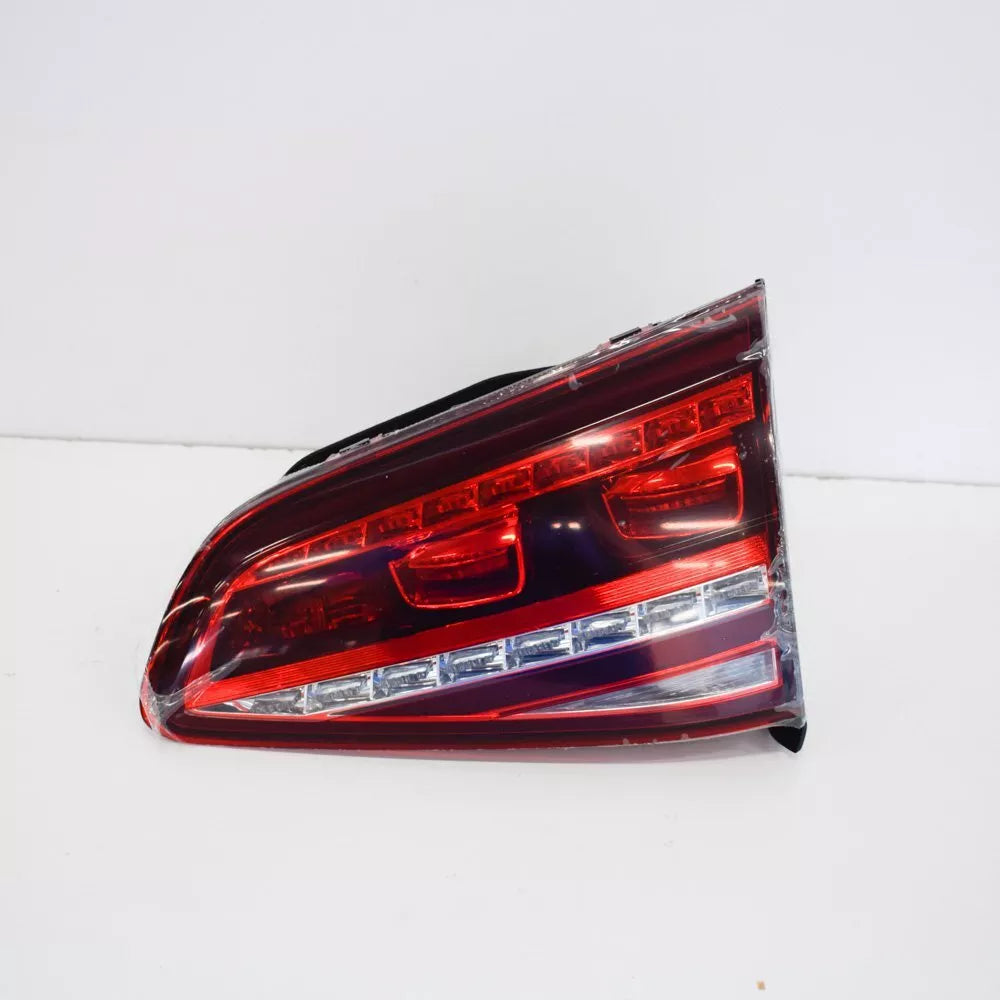 NEW VOLKSWAGEN GOLF MK7 REAR RIGHT TAILGATE TAIL LIGHT LED 5G0945308F ORIGINAL