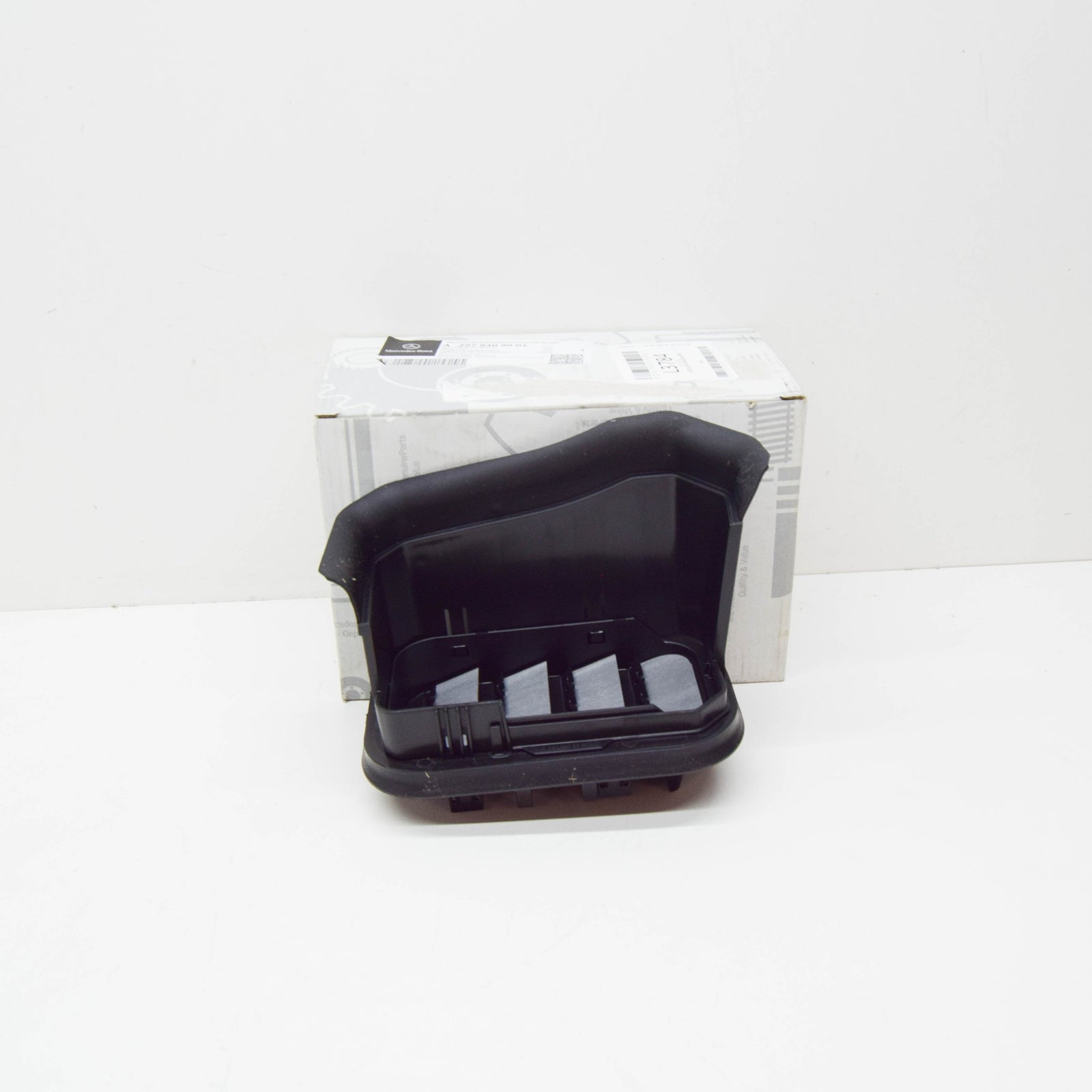 NEW MERCEDES-BENZ EQS V297 REAR RIGHT VENT GRILLE A2978309901 ORIGINAL