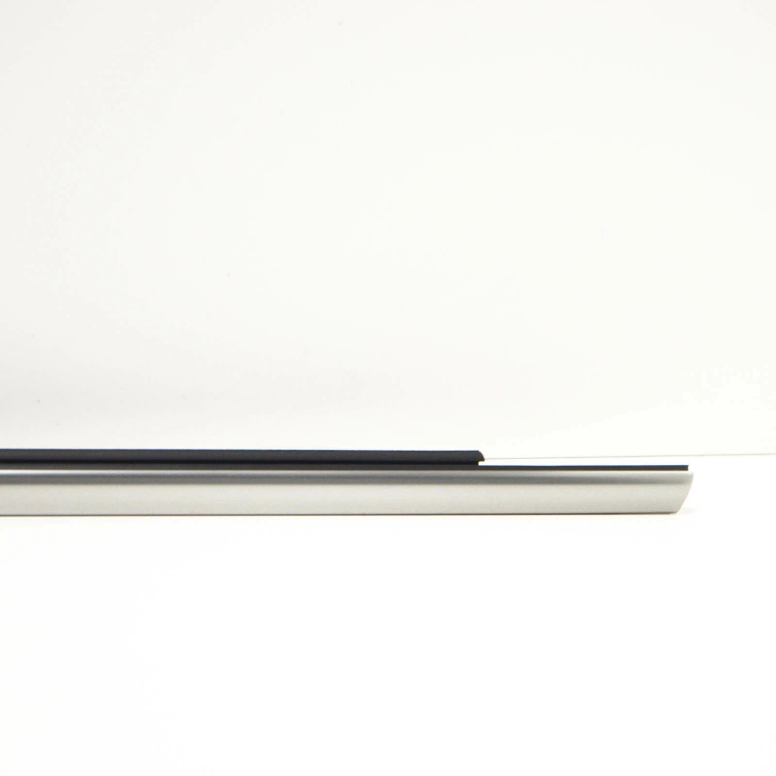 NEW BMW X6 F16 FRONT LEFT DOOR EXTERIOR CHANNEL COVER 51337377899 ORIGINAL