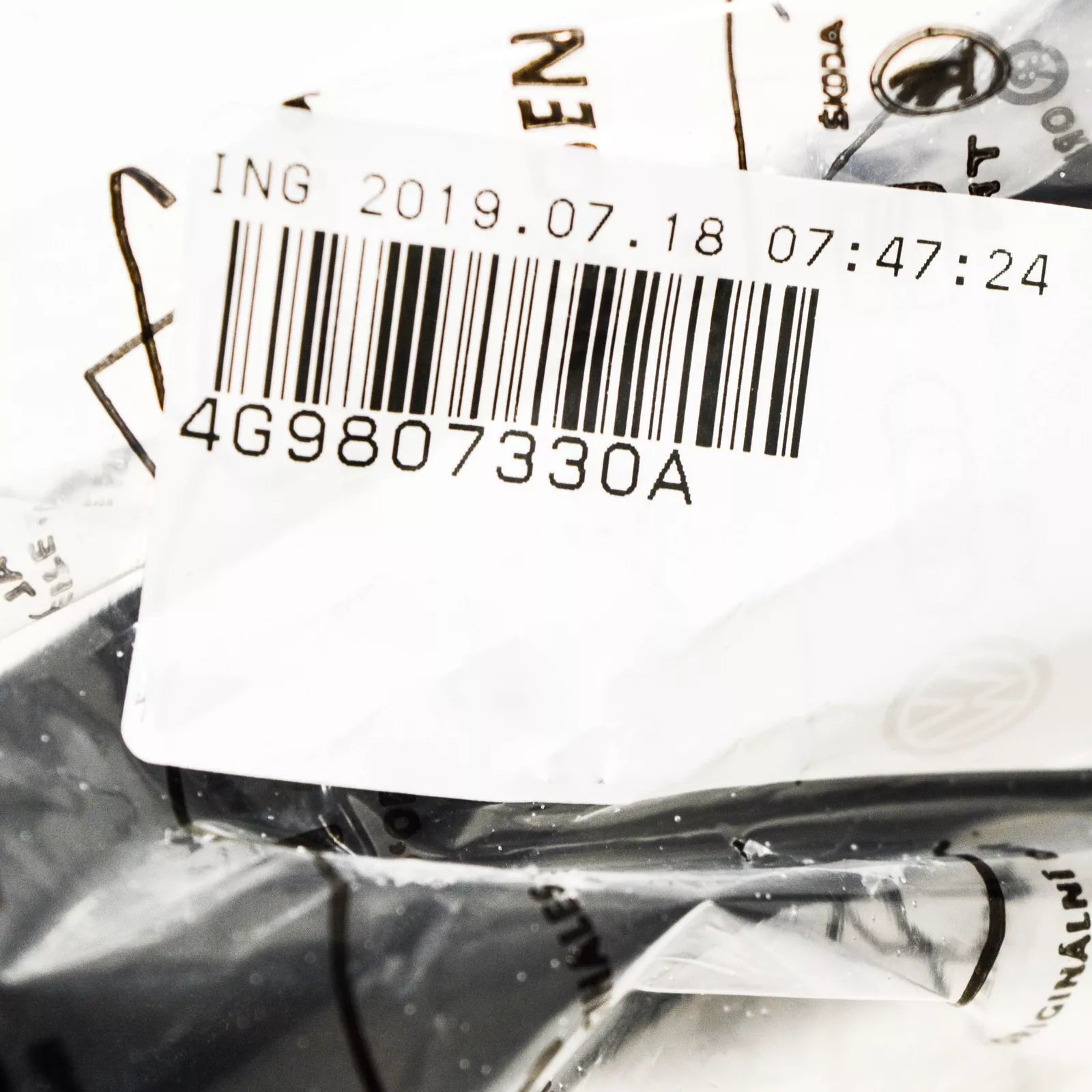 NEW AUDI A6 C7 REAR RIGHT BUMPER HOLDING STRAP CARRIER 4G9807330A ORIGINAL