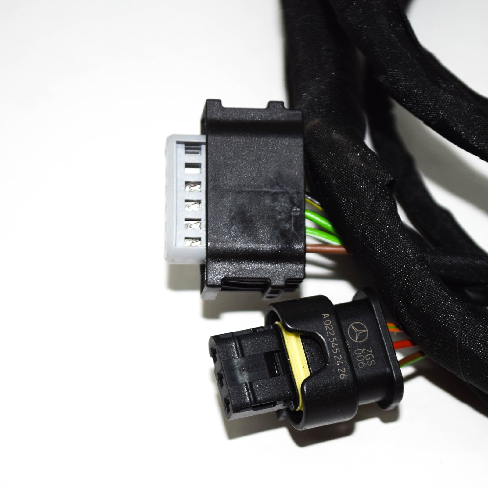 NEW MB GLA X156 REAR BUMPER PARKTRONIC SYSTEM WIRING HARNESS A1565401802