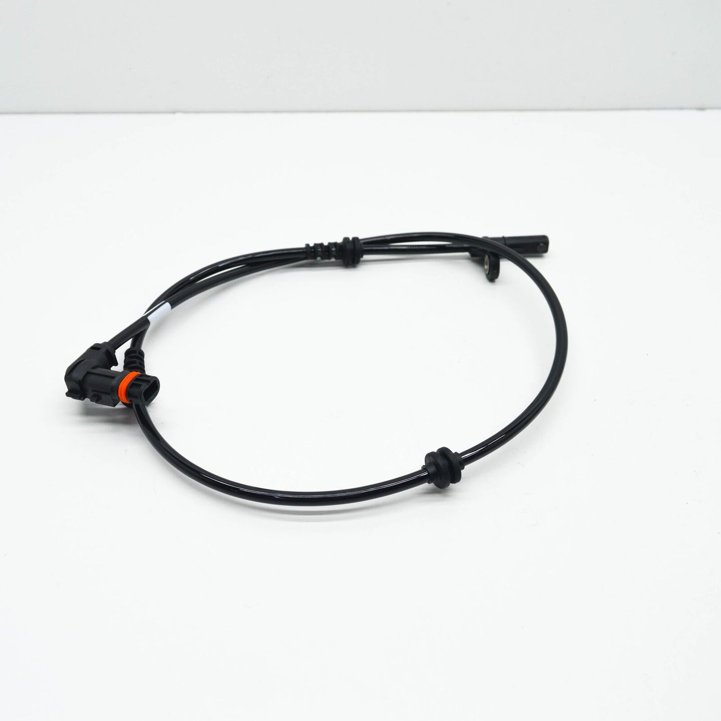 NEW MERCEDES-BENZ SL R231 ABS WHEEL SPEED SENSOR FRONT A2319053101 ORIGINAL