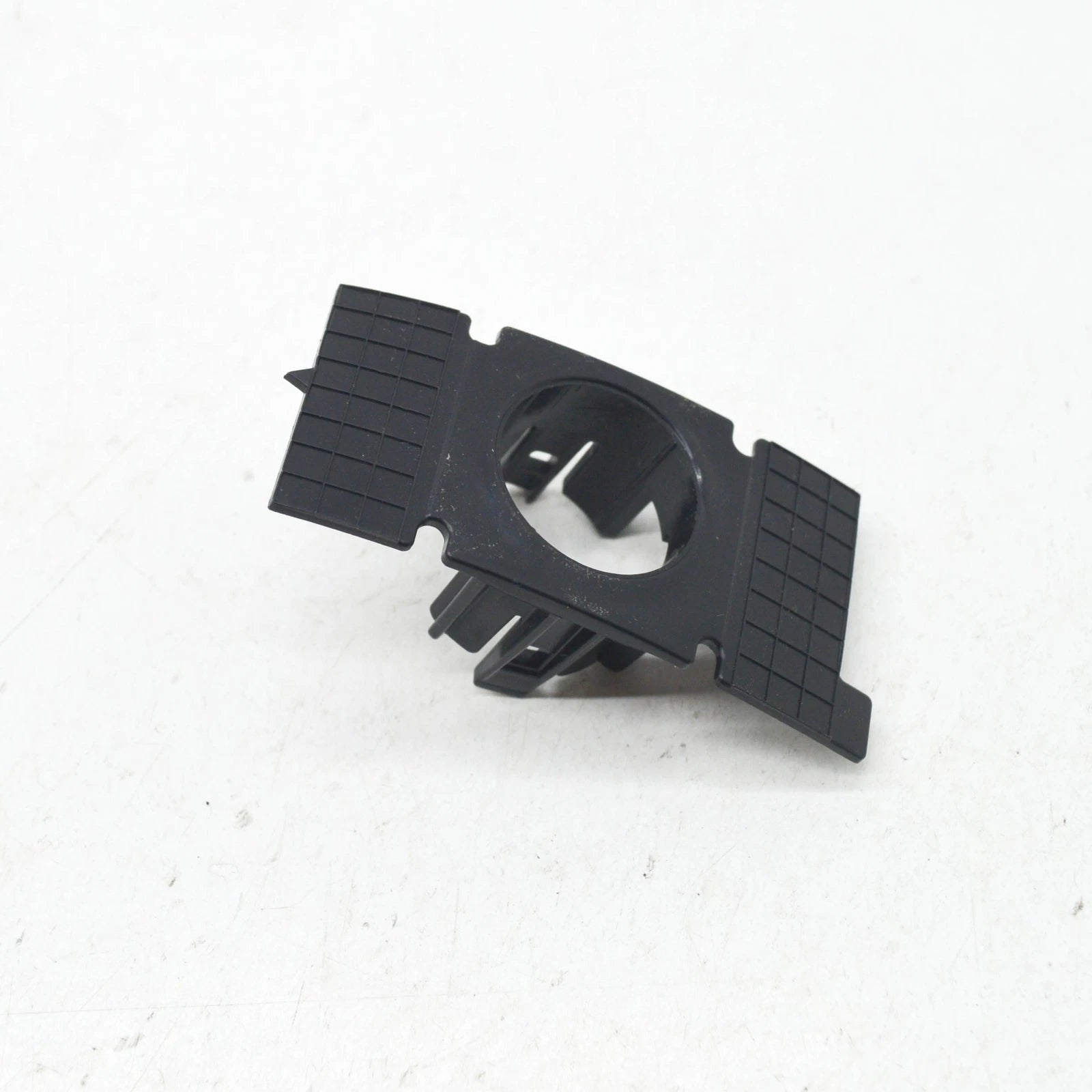 NEW VW TIGUAN ALLSPACE AD MK2 REAR RIGHT PARK SENSOR BRACKET 5NL919492 ORIGINAL