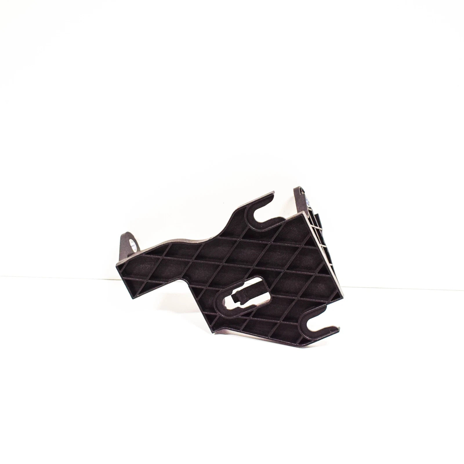 NEW AUDI A3 8P FRONT RIGHT RETAINING PLATE 1K0201827A ORIGINAL