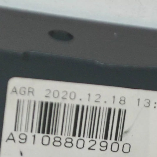 NEW MB SPRINTER MK3 W910 FRONT RIGHT LOWER FENDER EXTENSION A9108802900