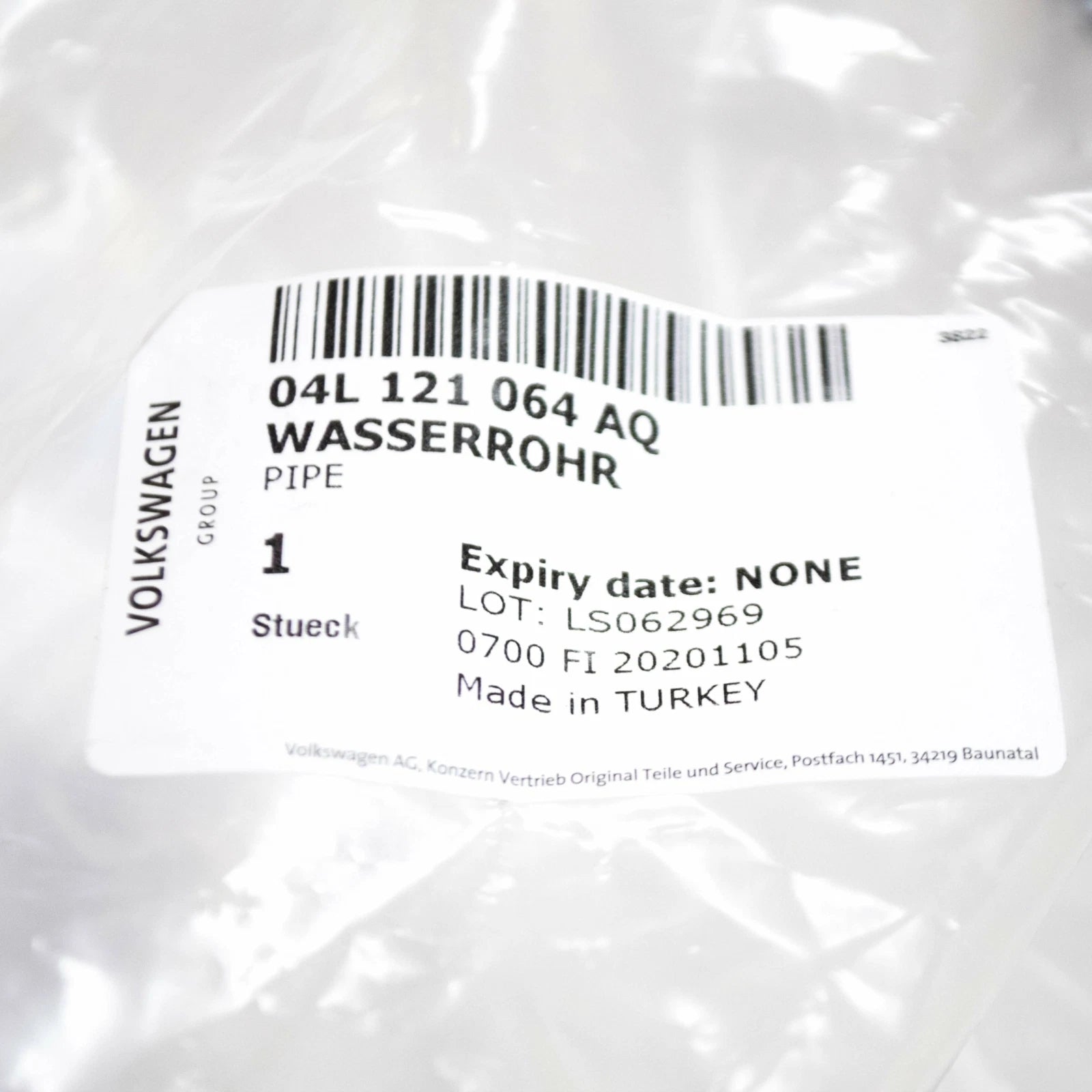 NEW VOLKSWAGEN GOLF MK7 ENGINE COOLANT HOSE 04L121064AQ