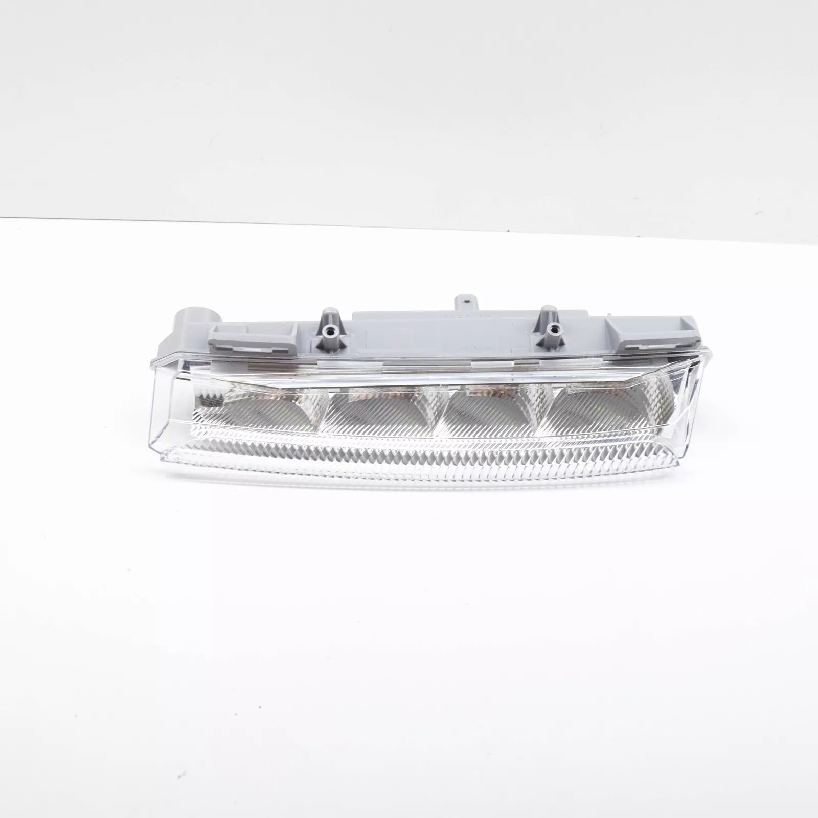 NEW MERCEDES BENZ B W246 FRONT LEFT DAYTIME RUNNING LIGHT A2049069100 ORIGINAL