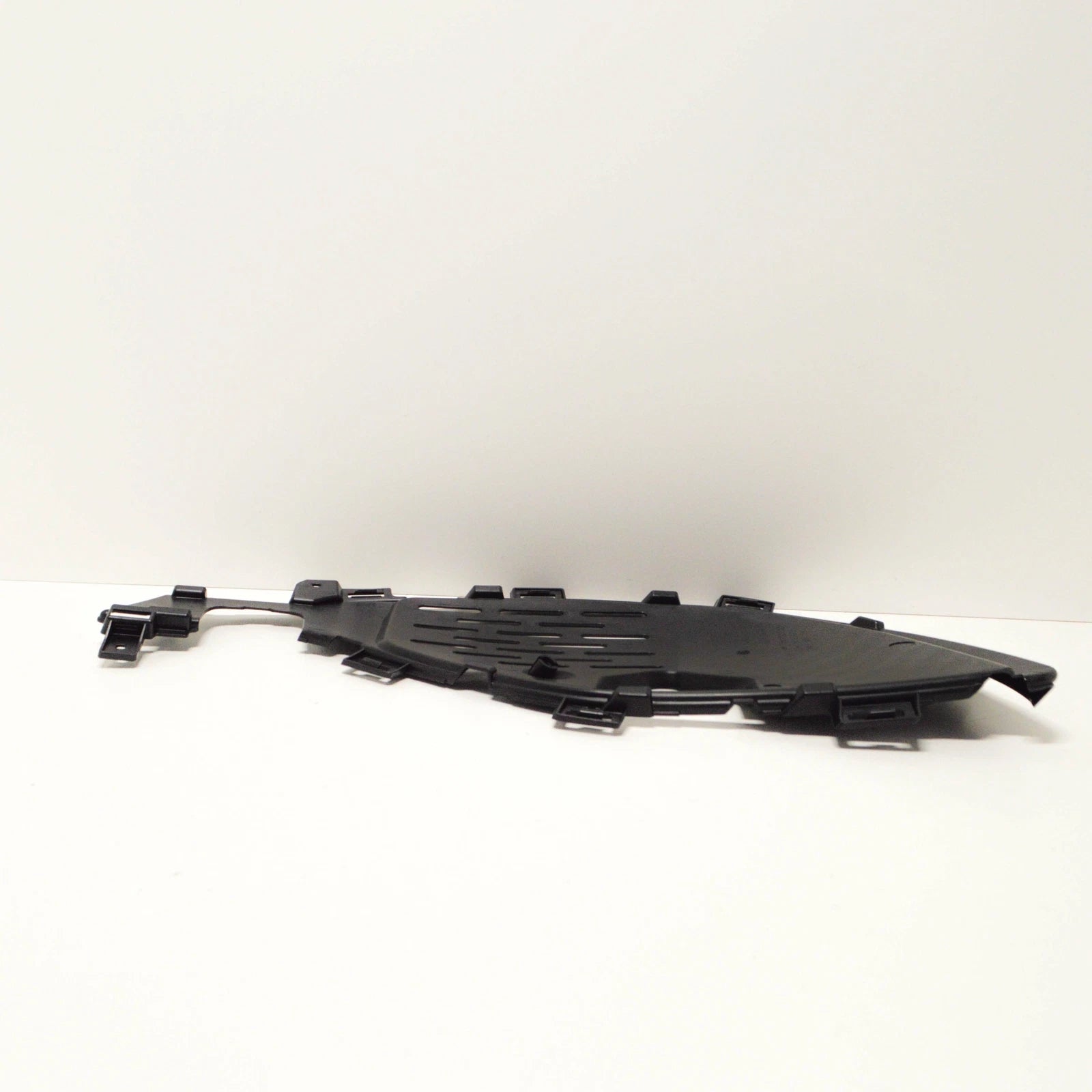 NEW MB GLE COUPE AMG C292 FRONT RIGHT BUMPER GRILL COVER A292885352228 ORIGINAL