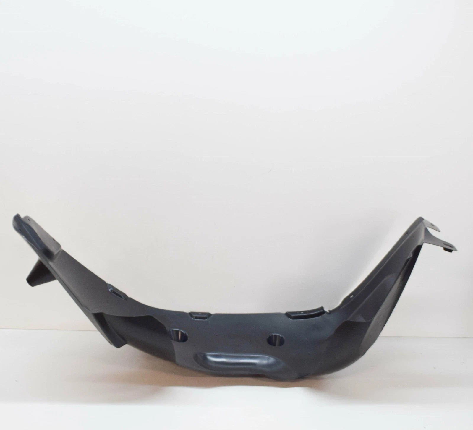 NEW VOLKSWAGEN AMAROK FRONT RIGHT WHEEL HOUSING LINER 2H0809962B ORIGINAL