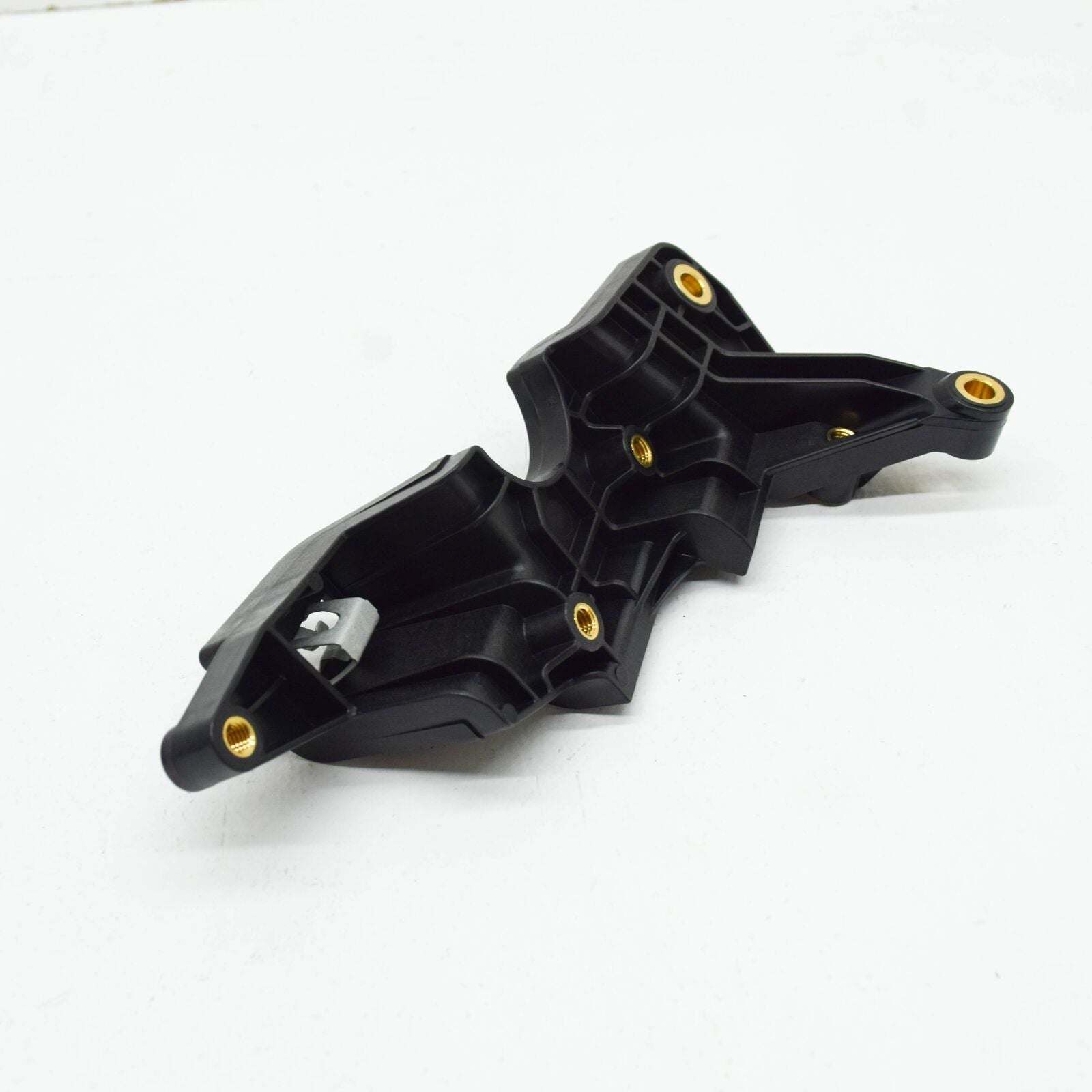 NEW MERCEDES-BENZ A W177 PURGE VALVE LINE BRACKET A1770105804 ORIGINAL