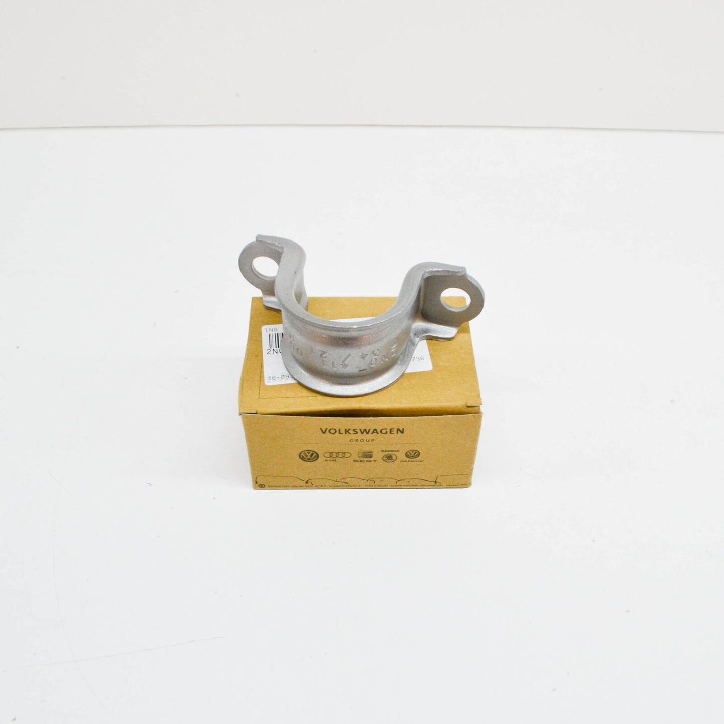 NEW VW CRAFTER FLATBED SZ FRONT ANTI ROLL BAR BUSH CLAMPS 2N0411063 ORIGINAL