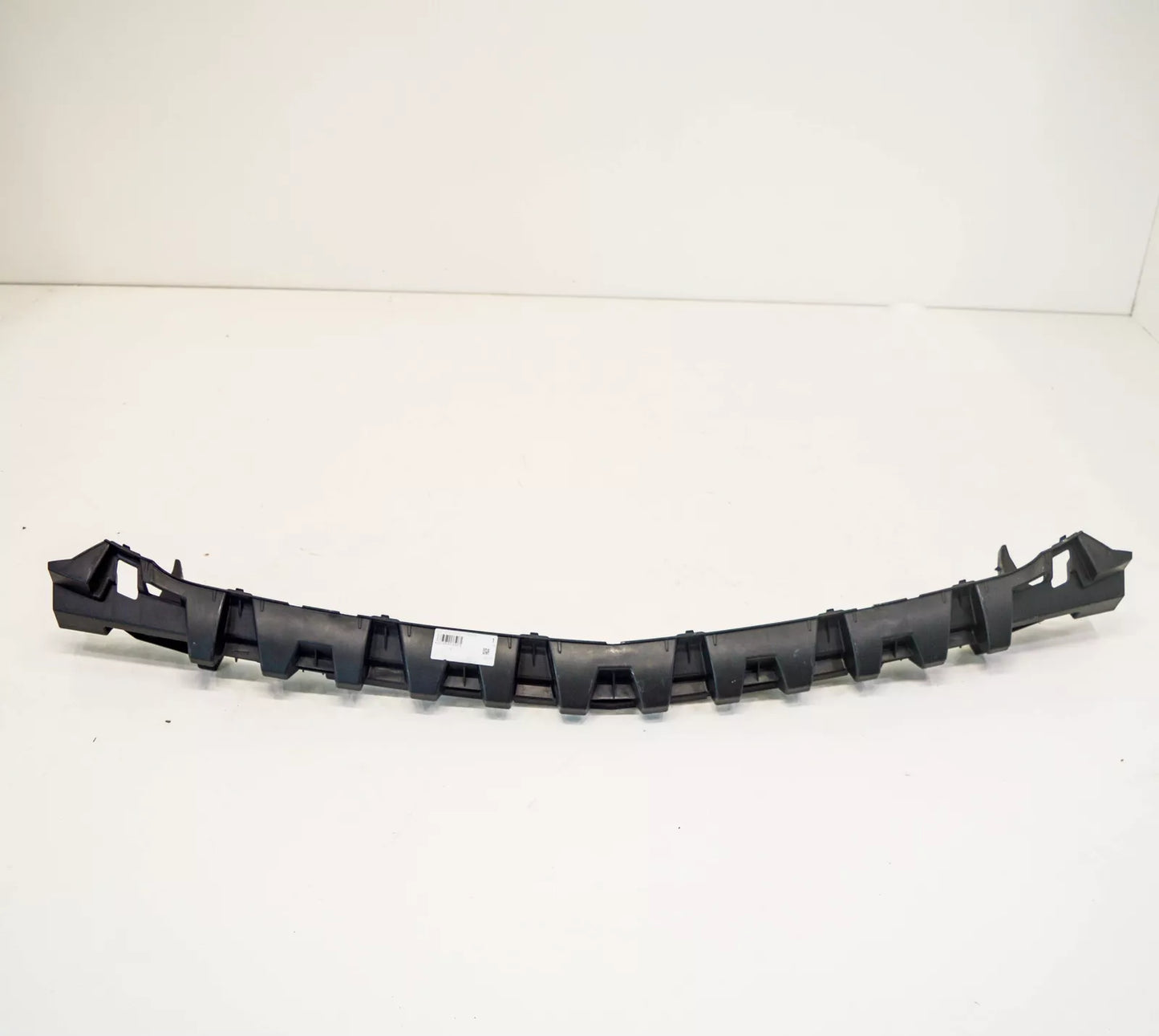 NEW MB C W204 AMG FRONT BUMPER CENTER MOUNTING A2048854665 ORIGINAL
