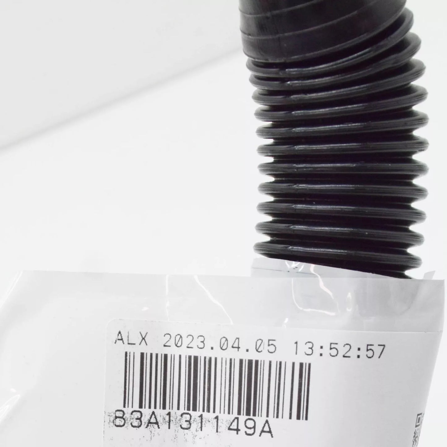 NEW AUDI Q3 F3 ENGINE VACUUM HOSE 83A131149A ORIGINAL