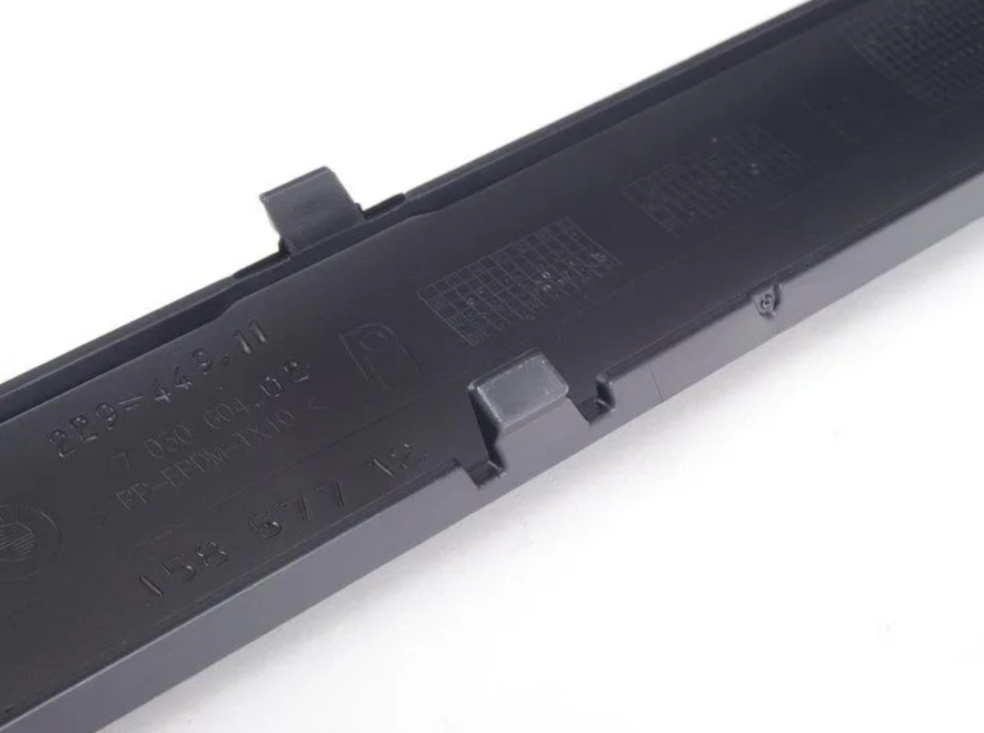 new bmw 3 e46 rear right upper bumper trim 51127030604 7030604 original