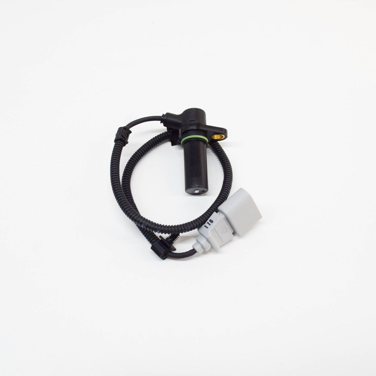 NEW VOLKSWAGEN BEETLE 9C1 CRANKSHAFT POSITION SENSOR 038957147F ORIGINAL