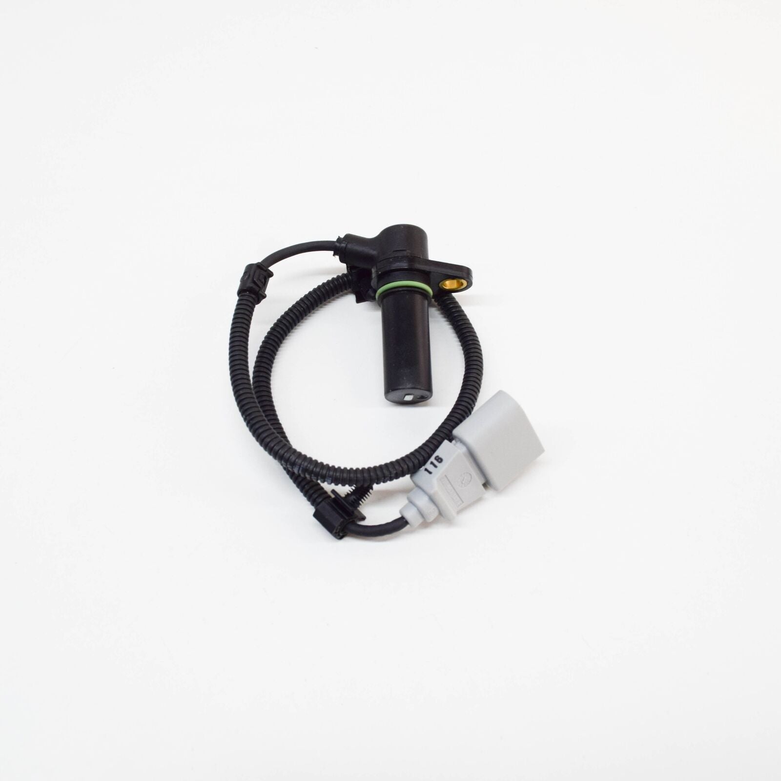 NEW VOLKSWAGEN BEETLE 9C1 CRANKSHAFT POSITION SENSOR 038957147F ORIGINAL
