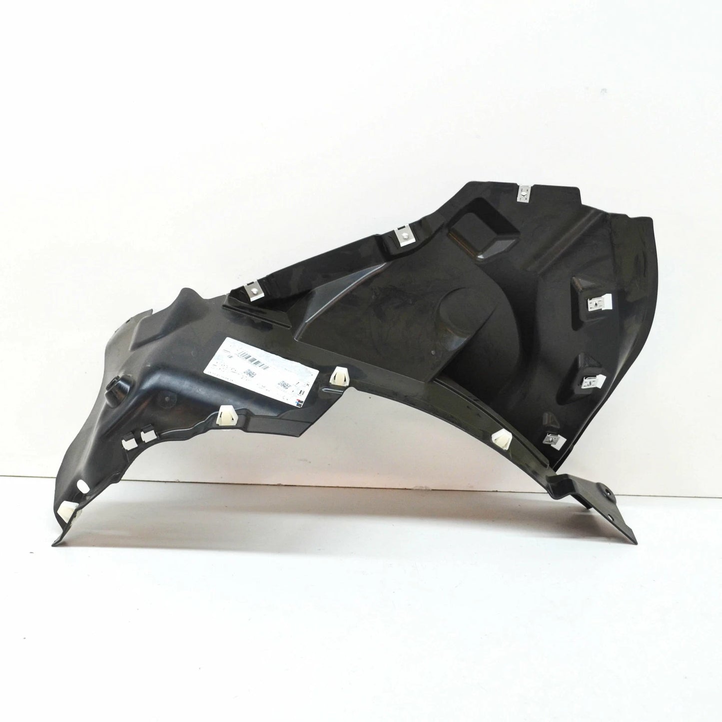 NEW AUDI RS5 8W6 FRONT LEFT UPPER FENDER LINER EXTENSION 8W6853888L