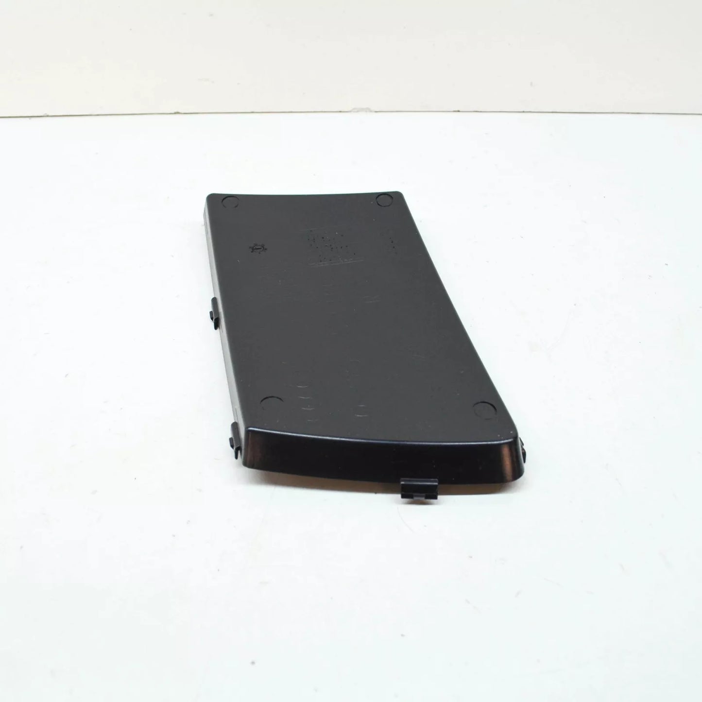 NEW AUDI TT 8J FRONT RIGHT FOG LIGHT GRILLE TRIM 8J0807152B