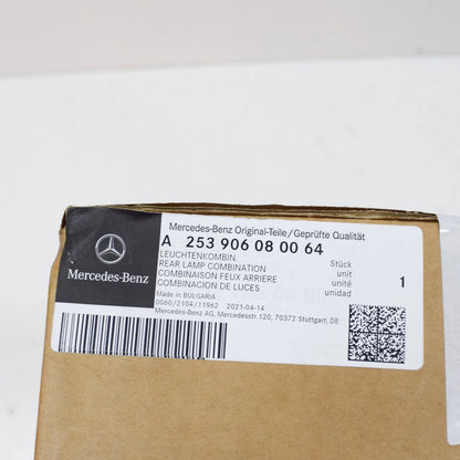 NEW MERCEDES-BENZ GLC X253 REAR RIGHT SIDE PANEL LIGHT A2539060800 ORIGINAL