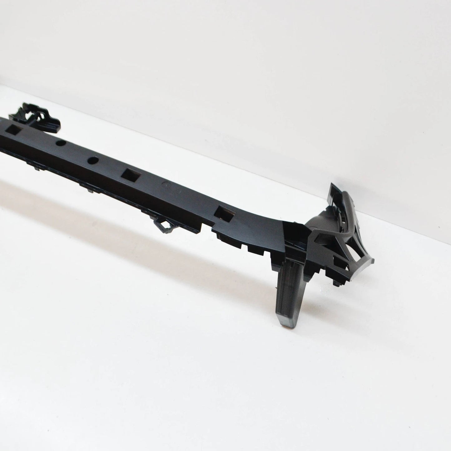 NEW MB GLE W167 FRONT BUMPER LOWER CENTER BASIC CARRIER A1678856303 ORIGINAL