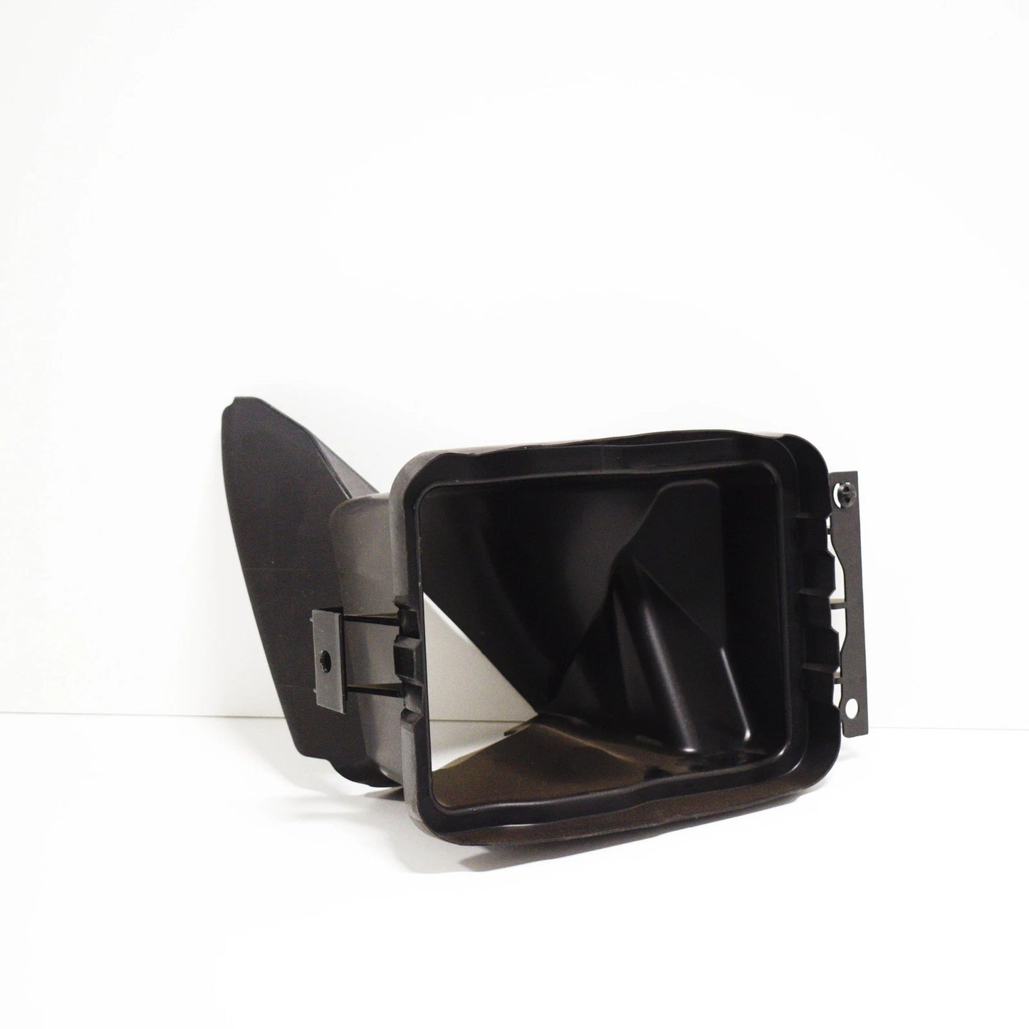 NEW BMW 4 F32 COOLING RADIATOR RIGHT AIR DUCT 51747290614 7290614 2016 ORIGINAL