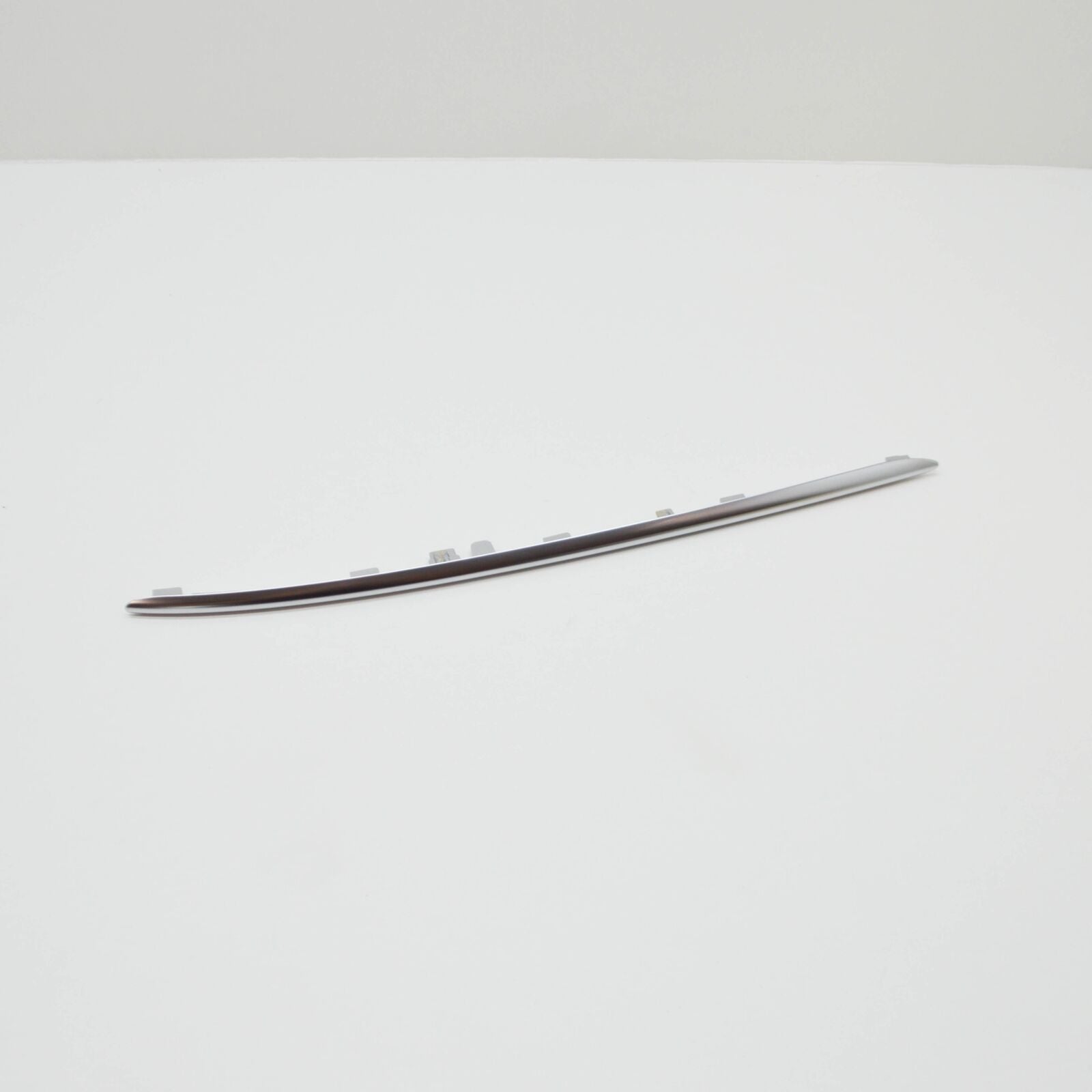 NEW MERCEDES-BENZ AMG GT C190 FRONT RIGHT UPPER GRILLE TRIM A2138854702 ORIGINAL