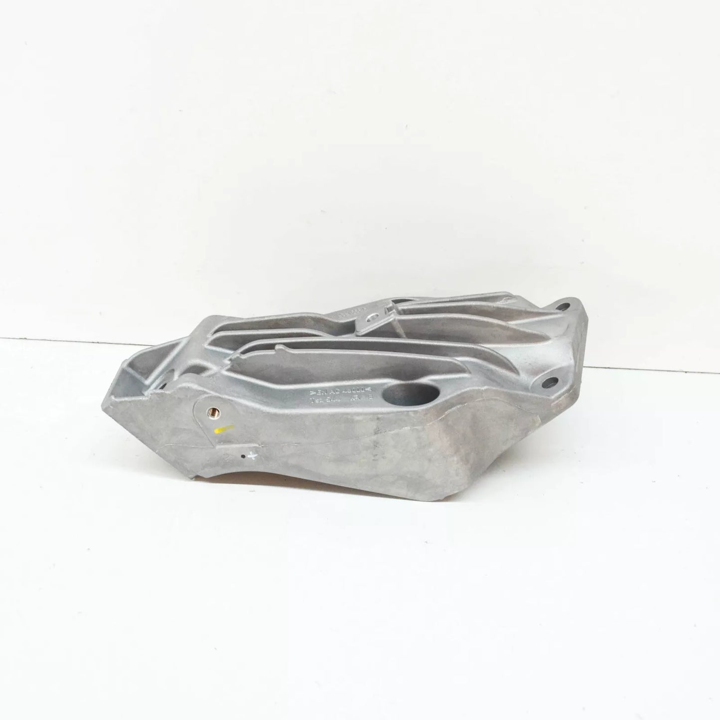 NEW BMW 5 G30 LEFT SIDE ENGINE BRACKET MOUNT 22116861555 6861555 ORIGINAL