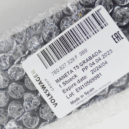 NEW VW TRANSPORTER T5 REAR LICENSE PLATE LIGHT STRIP 7E0827329F9B9 ORIGINAL