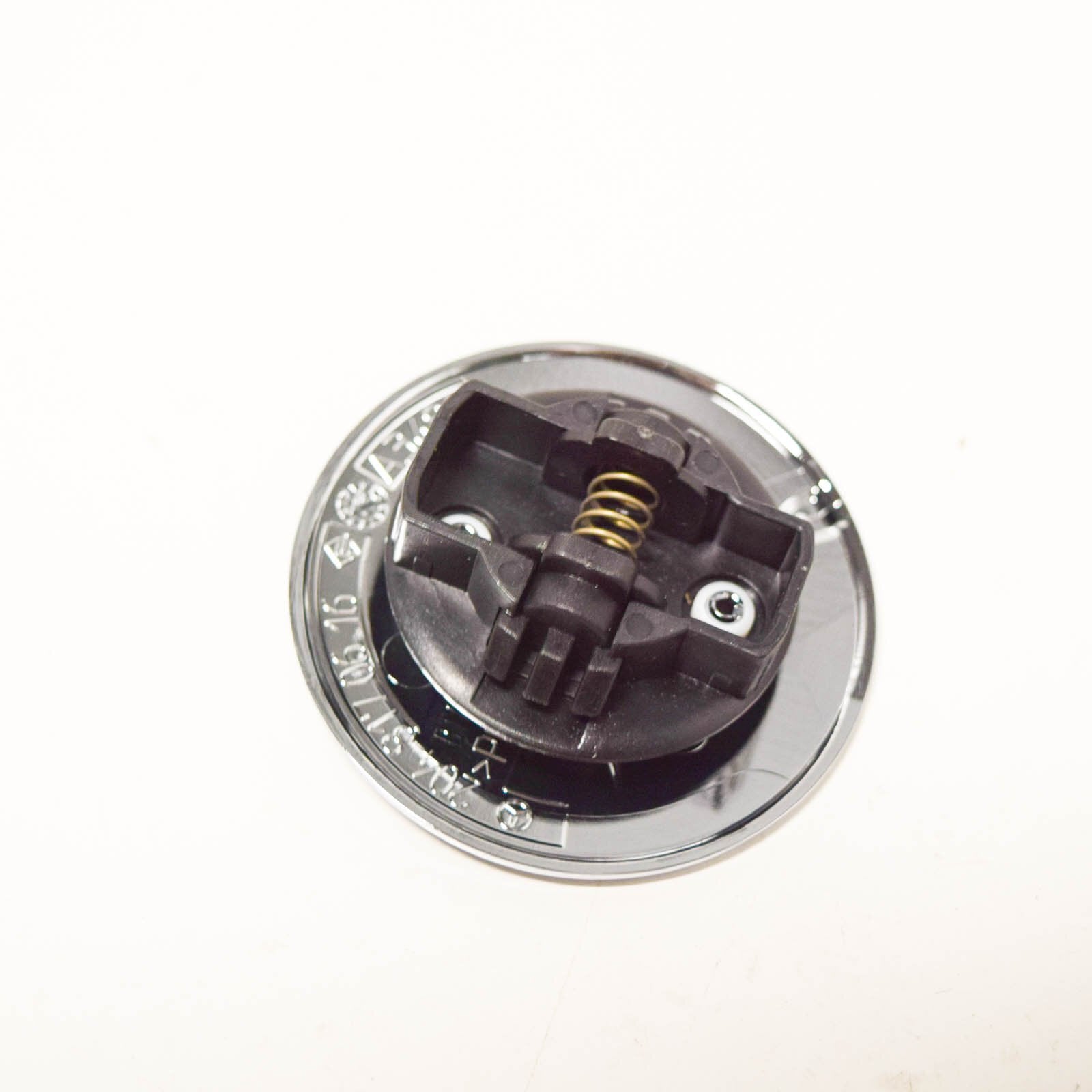 NEW MERCEDES-BENZ C W204 BONNET EMBLEM AVANTGARDE A2048170616 ORIGINAL