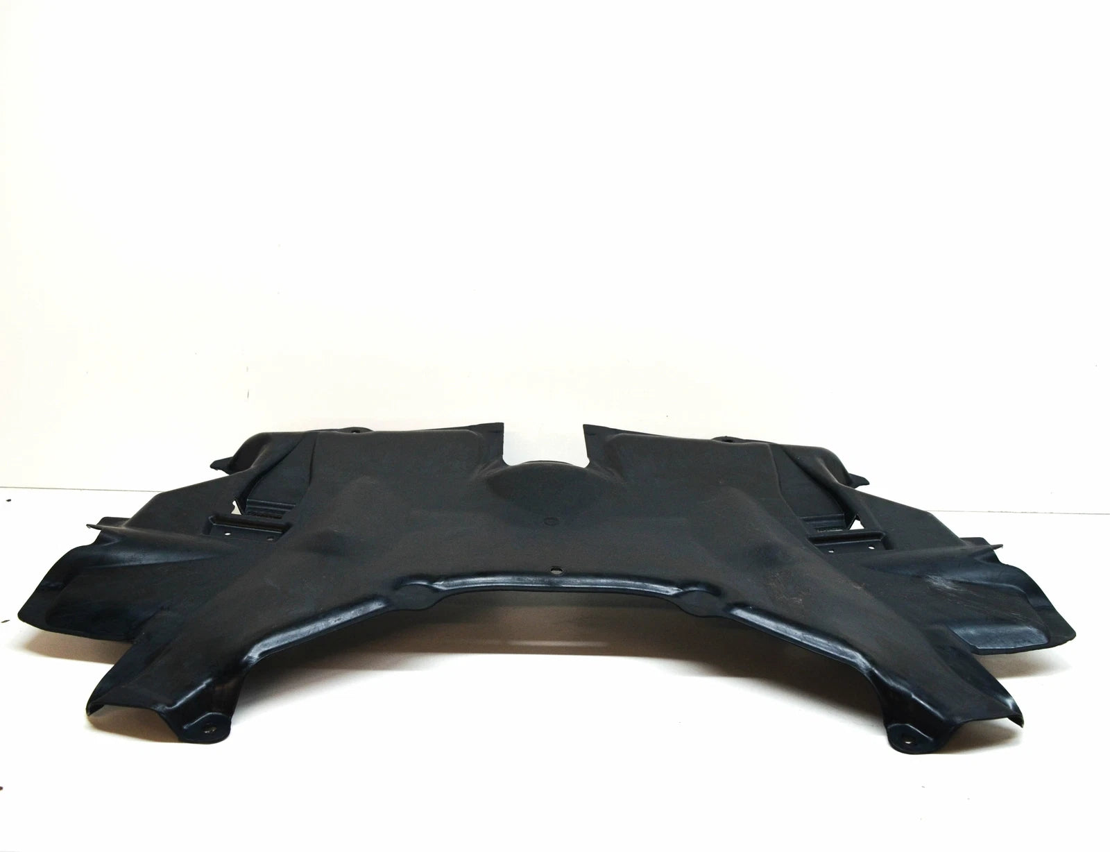 NEW MERCEDES-BENZ SL R230 ENGINE UNDERTRAY GUARD A2305240730