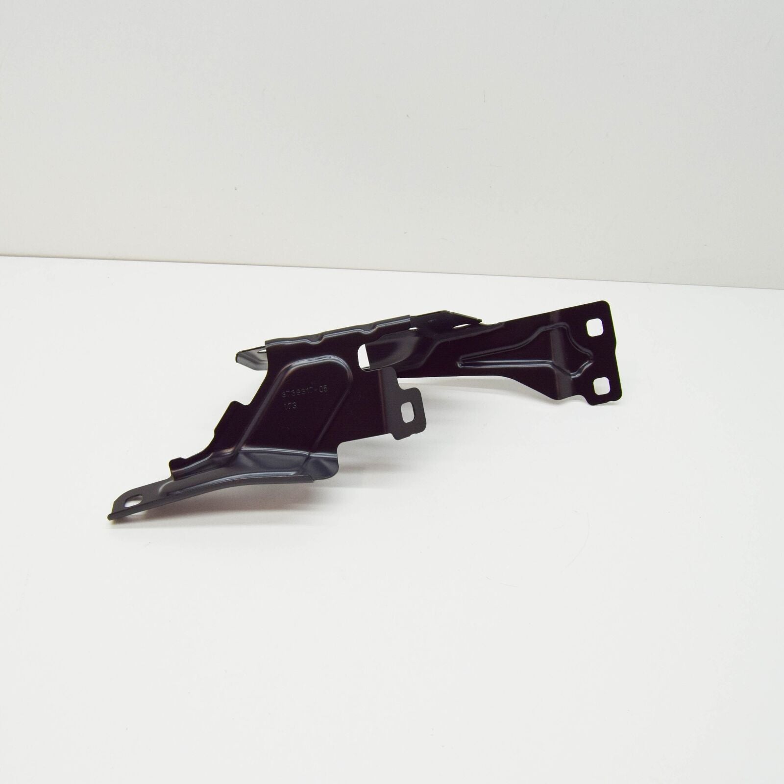 new bmw 4 gran coupe g26 front left fender holder 41009466093 original
