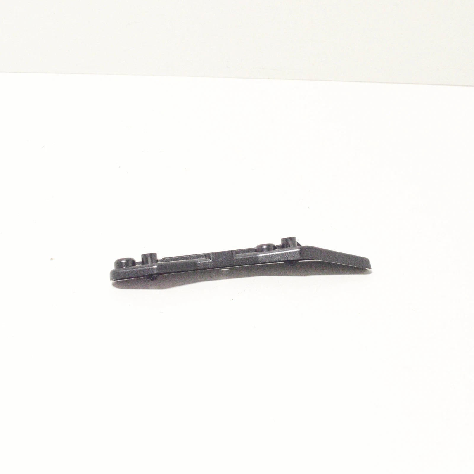 NEW BMW 3 GT F34 FRONT BUMPER RIGHT SIDE PANEL BRACKET 51117293788 ORIGINAL