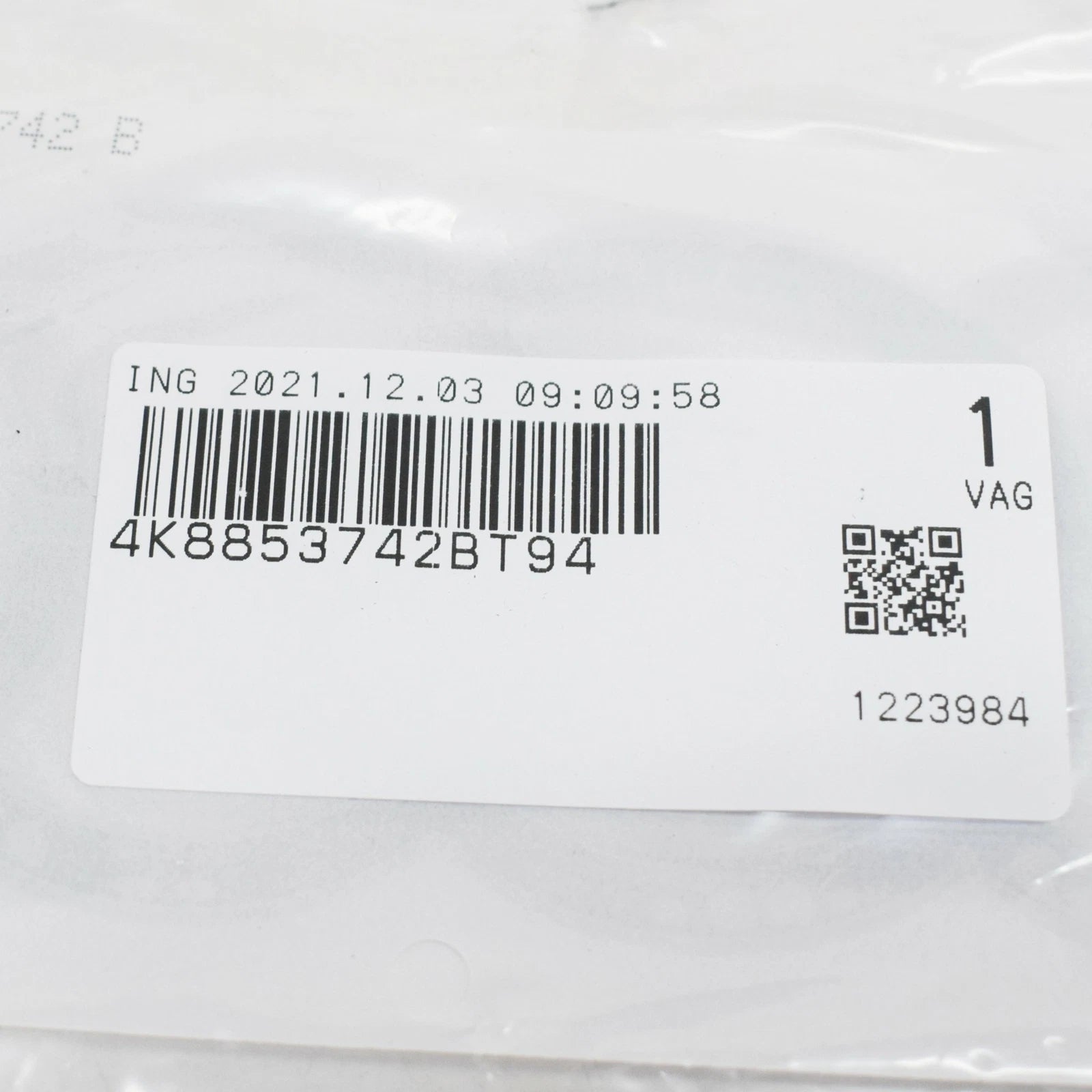 NEW AUDI A7 SPORTBACK 4G8 REAR EMBLEM BADGE 4K8853742BT94