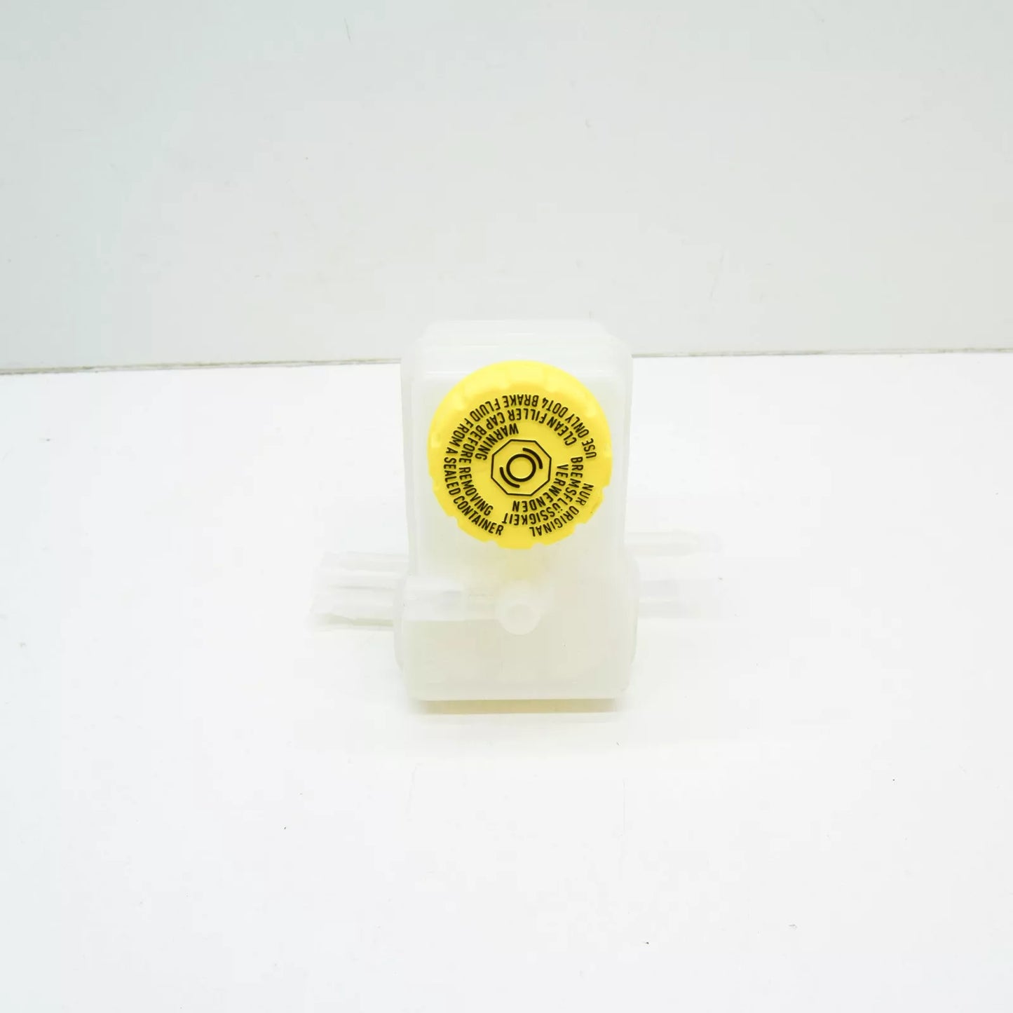 NEW BMW E38 E39 BRAKE FLUID RESERVOIR WITH WARNING SWITCH 1164908 34301164908