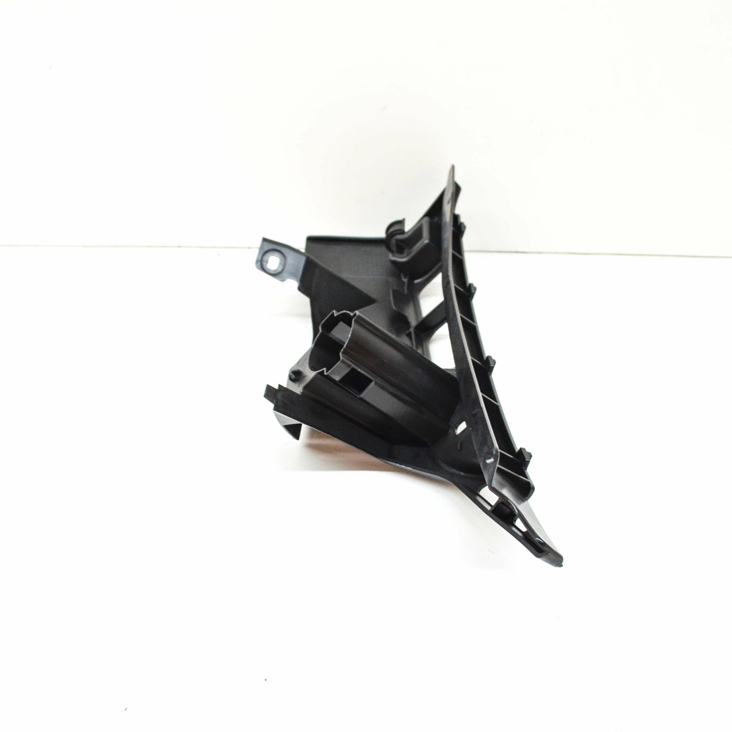 NEW VOLKSWAGEN GOLF MK6 FRONT BUMPER RIGHT SUPPORT ELEMENT 5K0807724F ORIGINAL