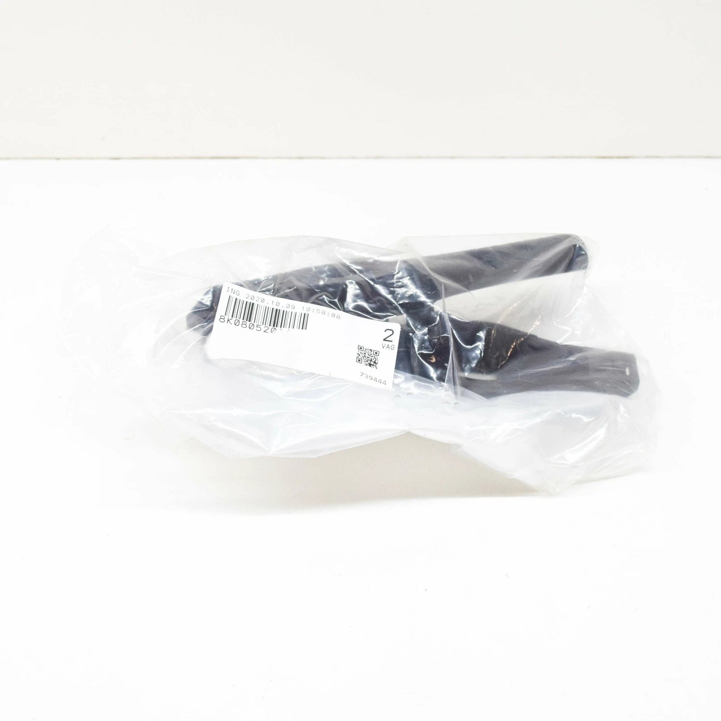 NEW AUDI Q3 8U COOLING RADIATOR L OR R SIDE BRACKET HOLDER 8K805201A ORIGINAL