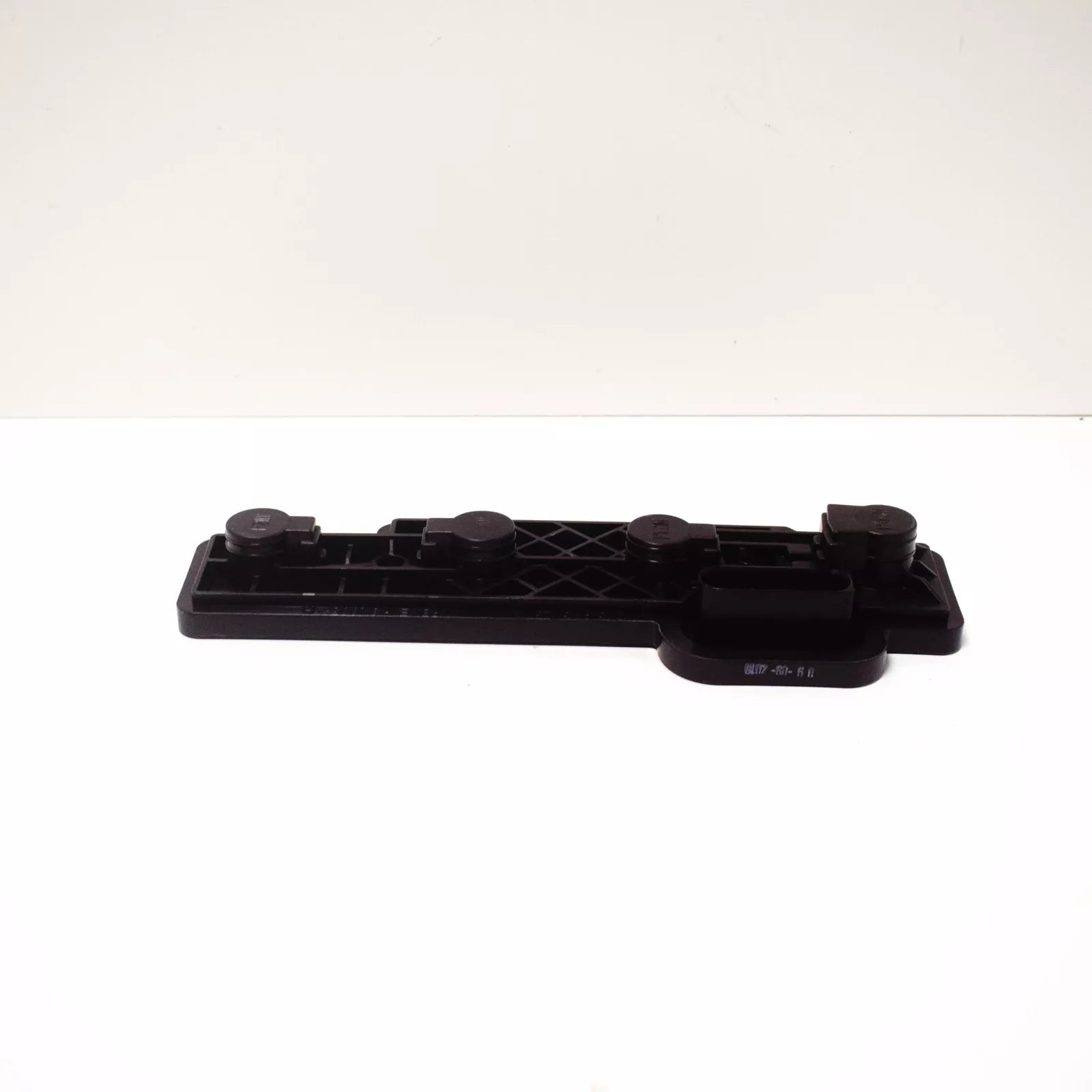 NEW VOLKSWAGEN CADDY MK3 2K REAR LEFT TAIL LIGHT BULB BRACKET 2K5945257A