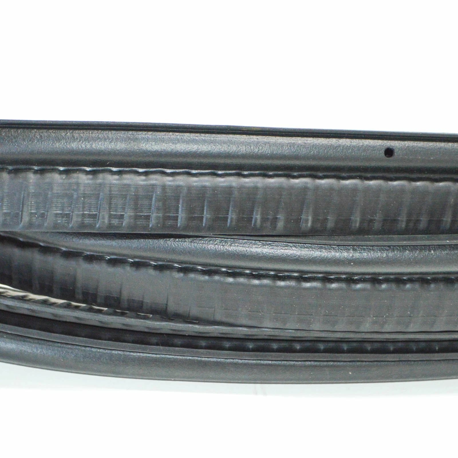 NEW MERCEDES-BENZ TAILGATE REAR DOOR SEAL A6397410580
