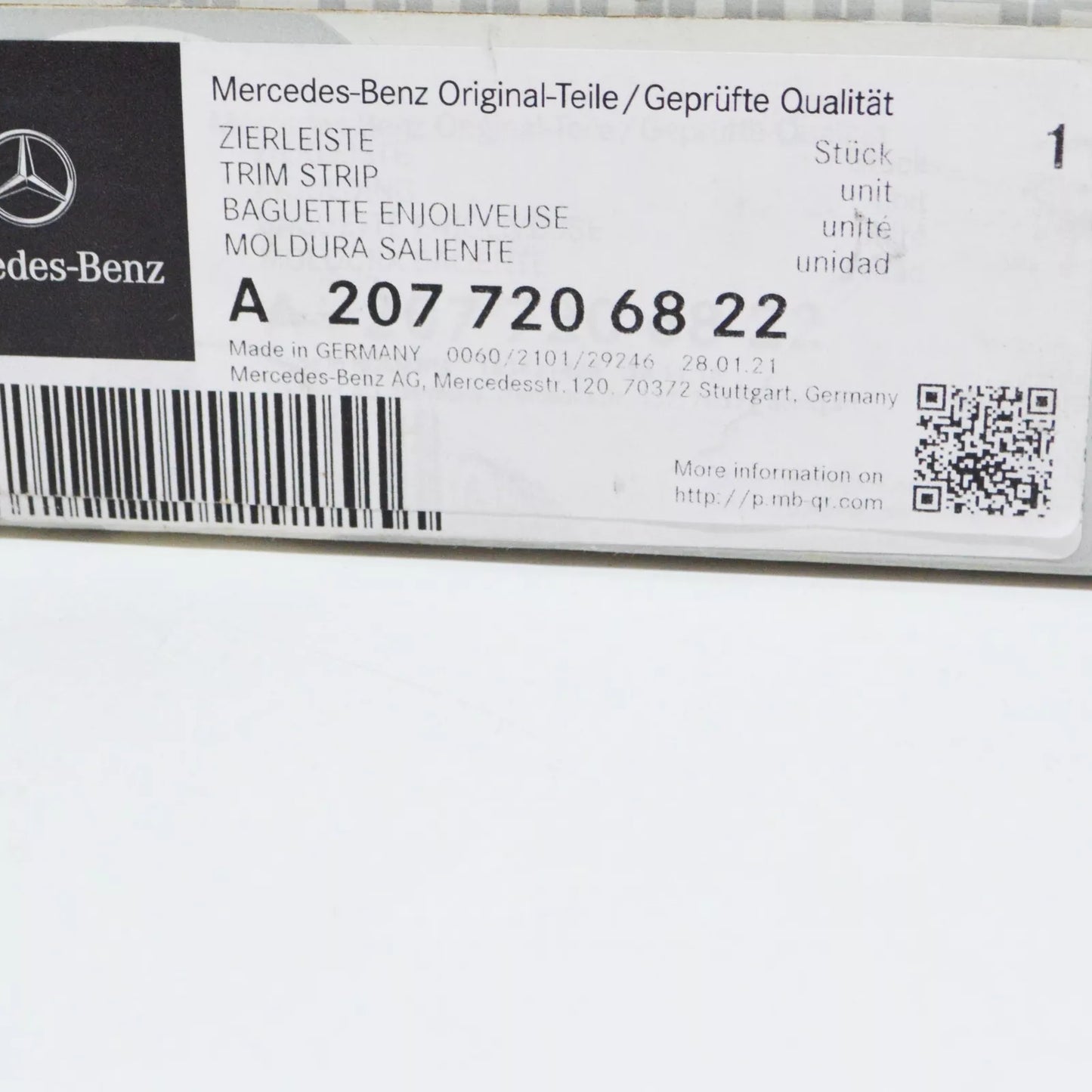 NEW MERCEDES-BENZ E COUPE C207 FRONT RIGHT DOOR MOULDING A2077206822 ORIGINAL