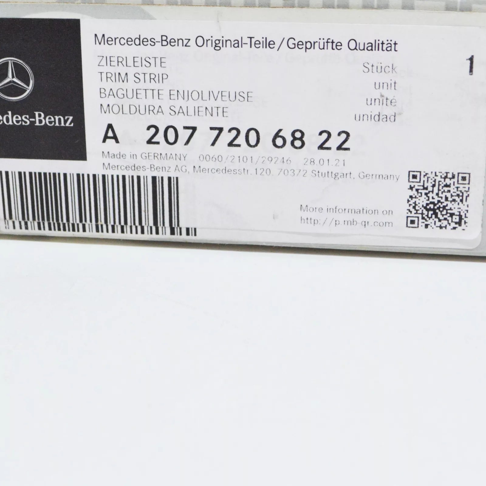 NEW MERCEDES-BENZ E COUPE C207 FRONT RIGHT DOOR MOULDING A2077206822 ORIGINAL