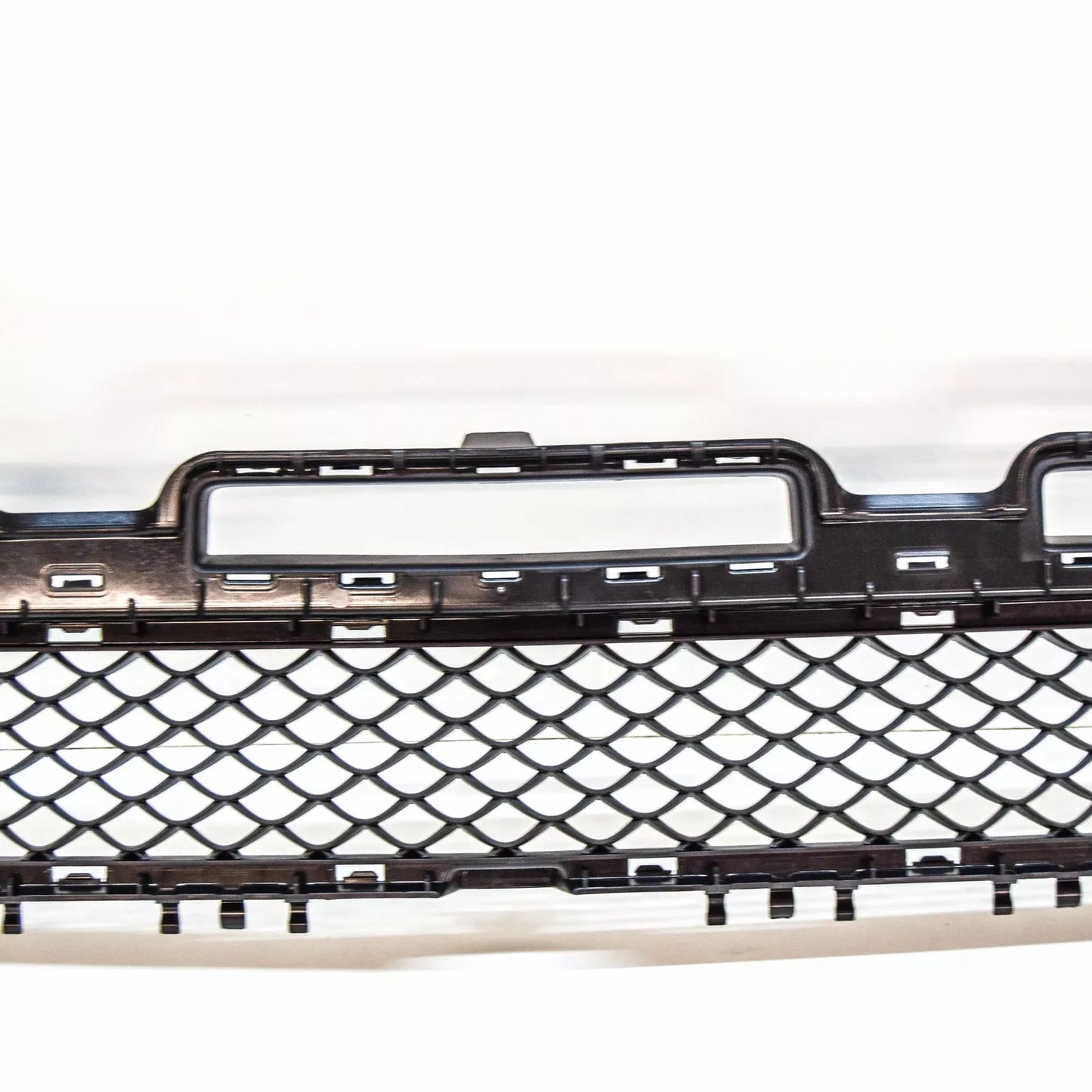 NEW MERCEDES BENZ GLA X156 FRONT BUMPER LOWER GRILLE A1568804100 ORIGINAL