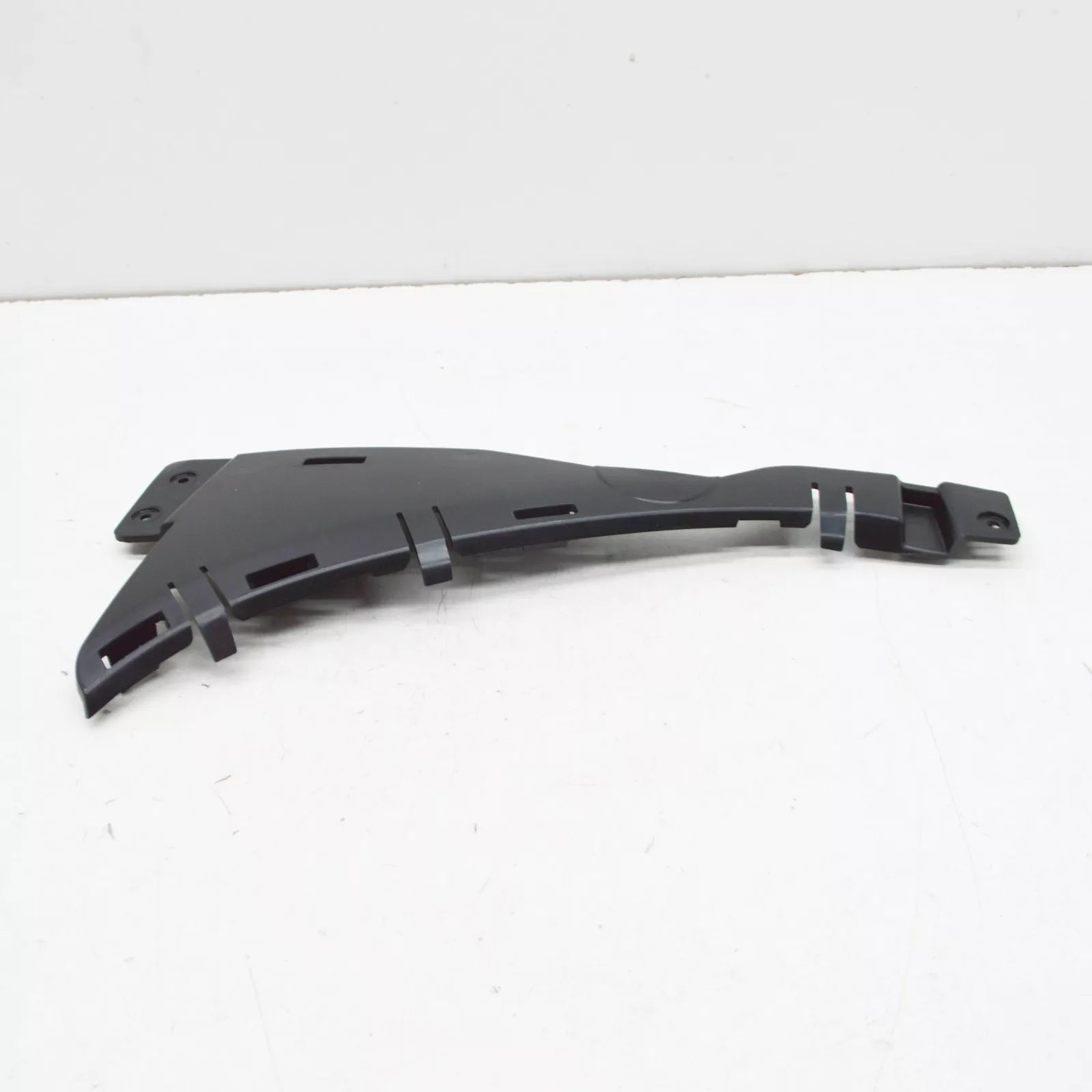 NEW MERCEDES-BENZ GLE W167 FRONT LEFT BUMPER COVER BRACKET A1678858506 ORIGINAL