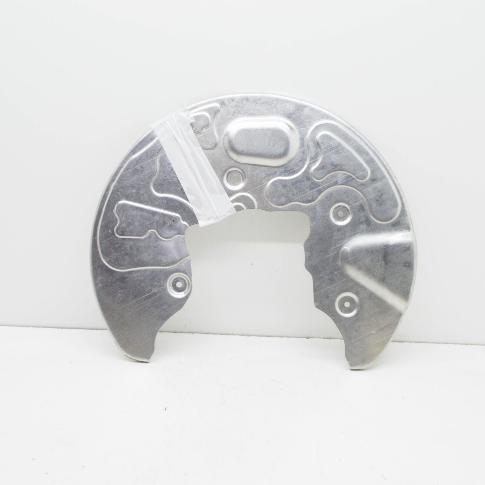 NEW MERCEDES-BENZ GLE W167 FRONT RIGHT BRAKE DISC PROTECTION A1674214000