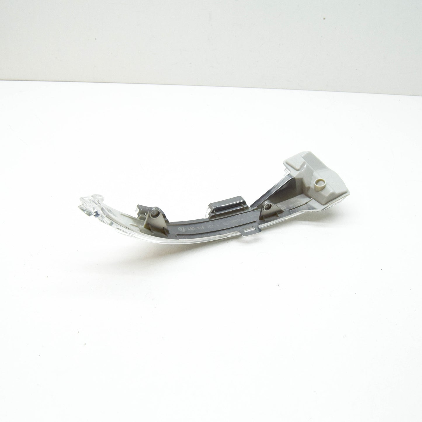 NEW VW PASSAT B8 FRONT LEFT DOOR MIRROR TURN INDICATOR 3G0949101A ORIGINAL
