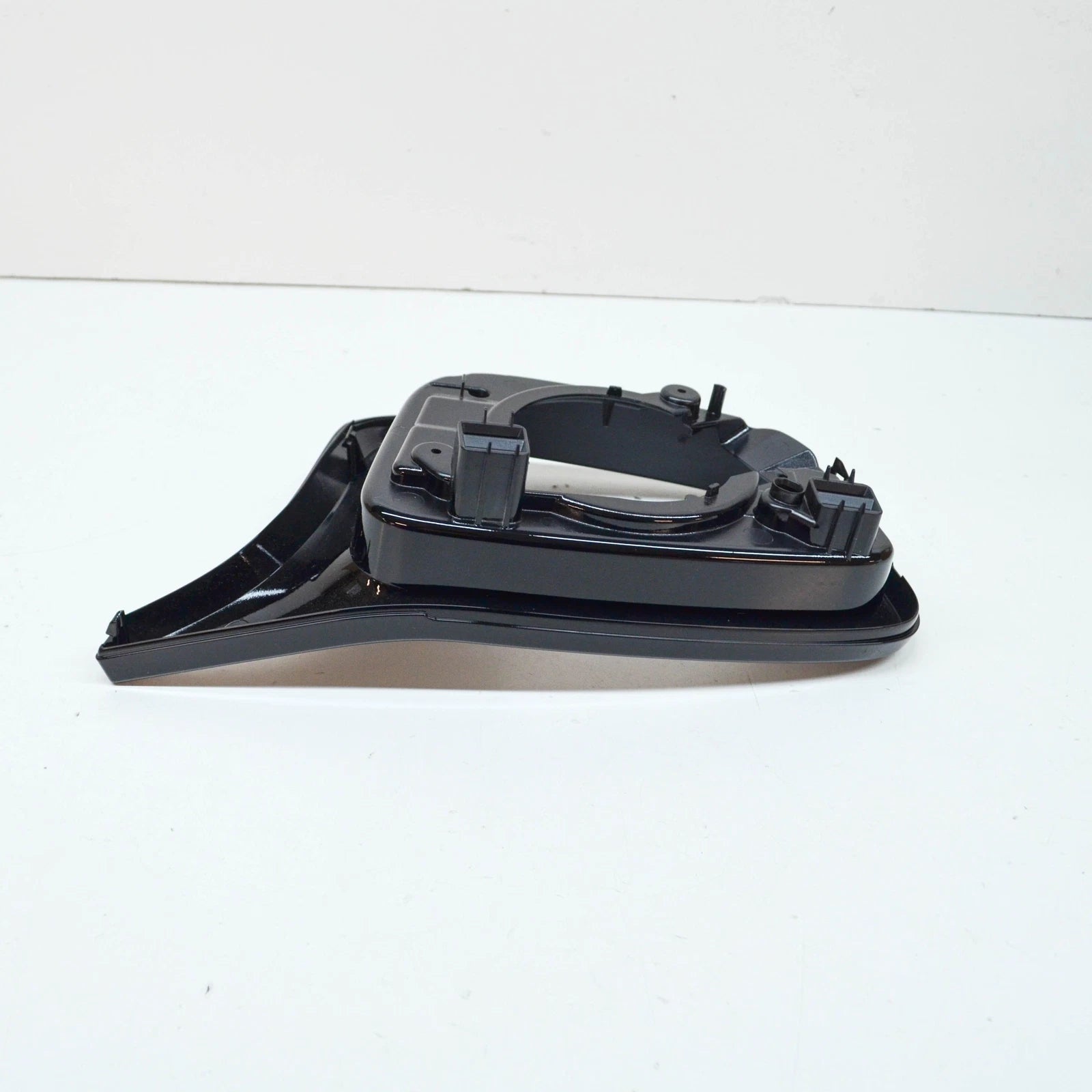 NEW BMW 5 F90 M5 FRONT RIGHT WING MIRROR SUPPORTING BRACKET 51168064656 ORIGINAL