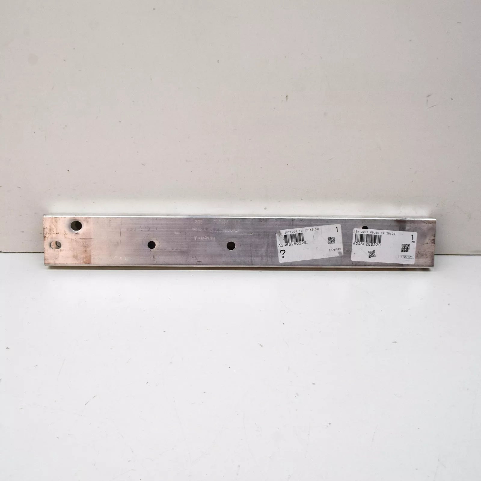 NEW MERCEDES-BENZ B-CLASS W246 BUMPER REINFORCEMENT BAR RIGHT SIDE A2466280229