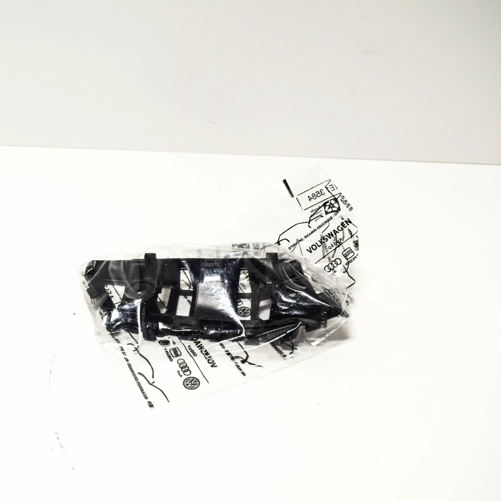 NEW VW TIGUAN MK1 FRONT BUMPER MOUNT BRACKET LEFT SIDE 5N0807183D ORIGINAL