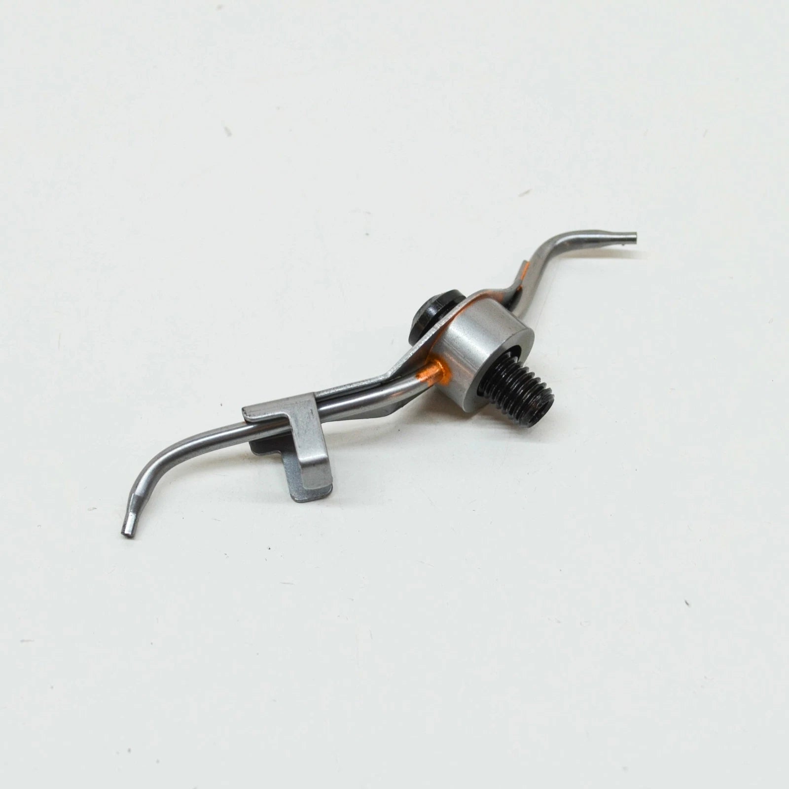 NEW VOLKSWAGEN TOUAREG CR OIL SPRAY JET 06M103158R