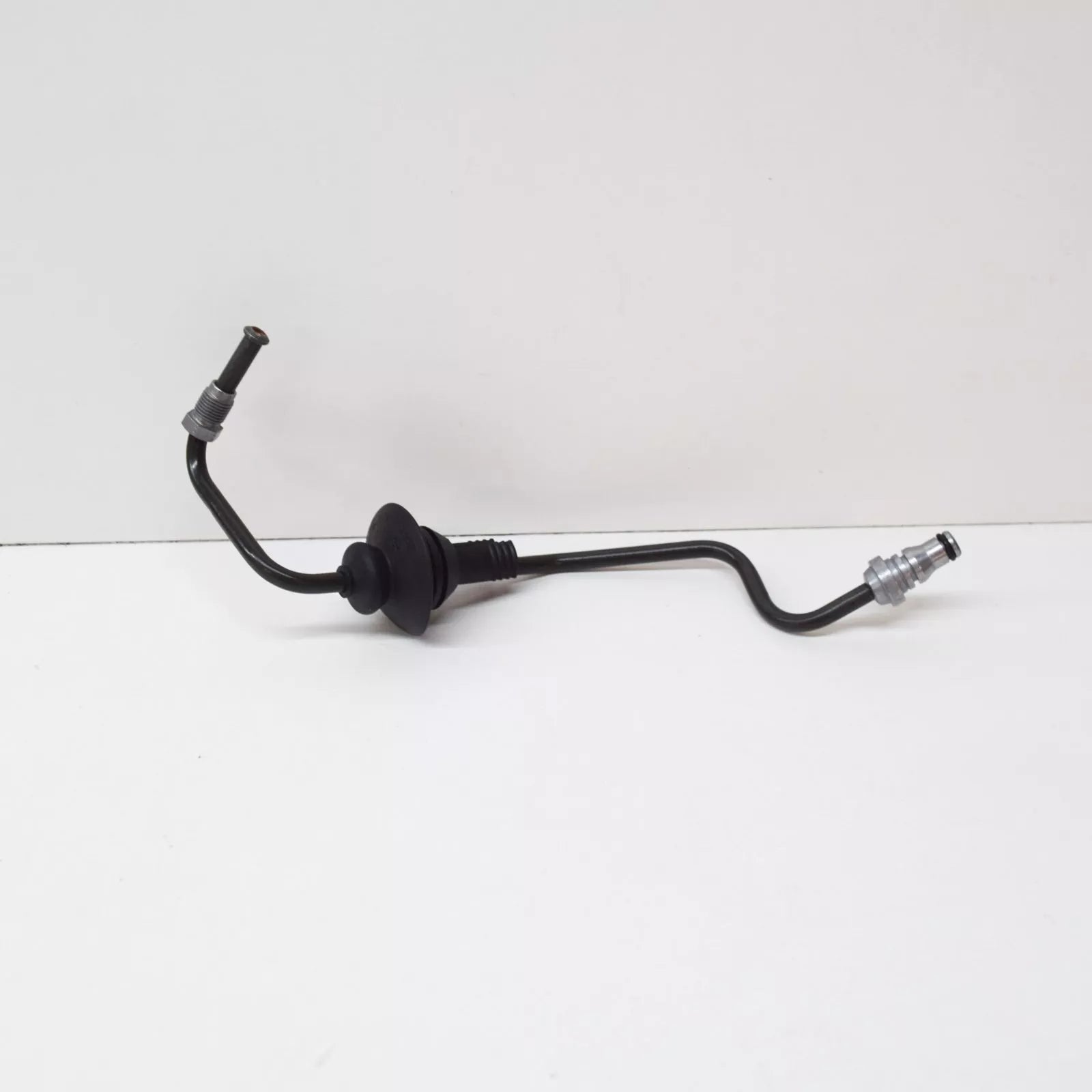 NEW BMW 5 E39 CLUTCH LINE 21521164472 1164472 ORIGINAL